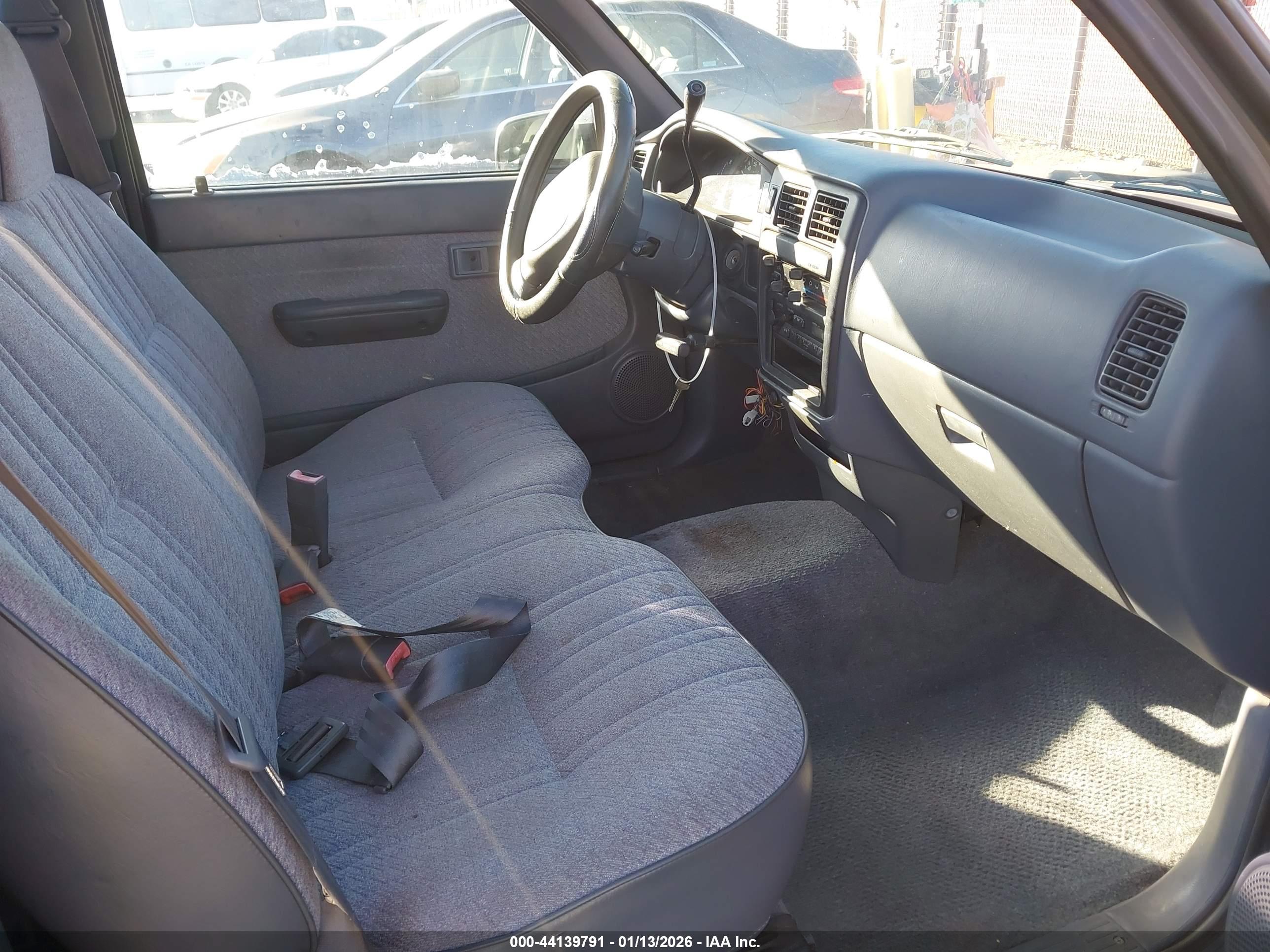 TOYOTA TACOMA image 5