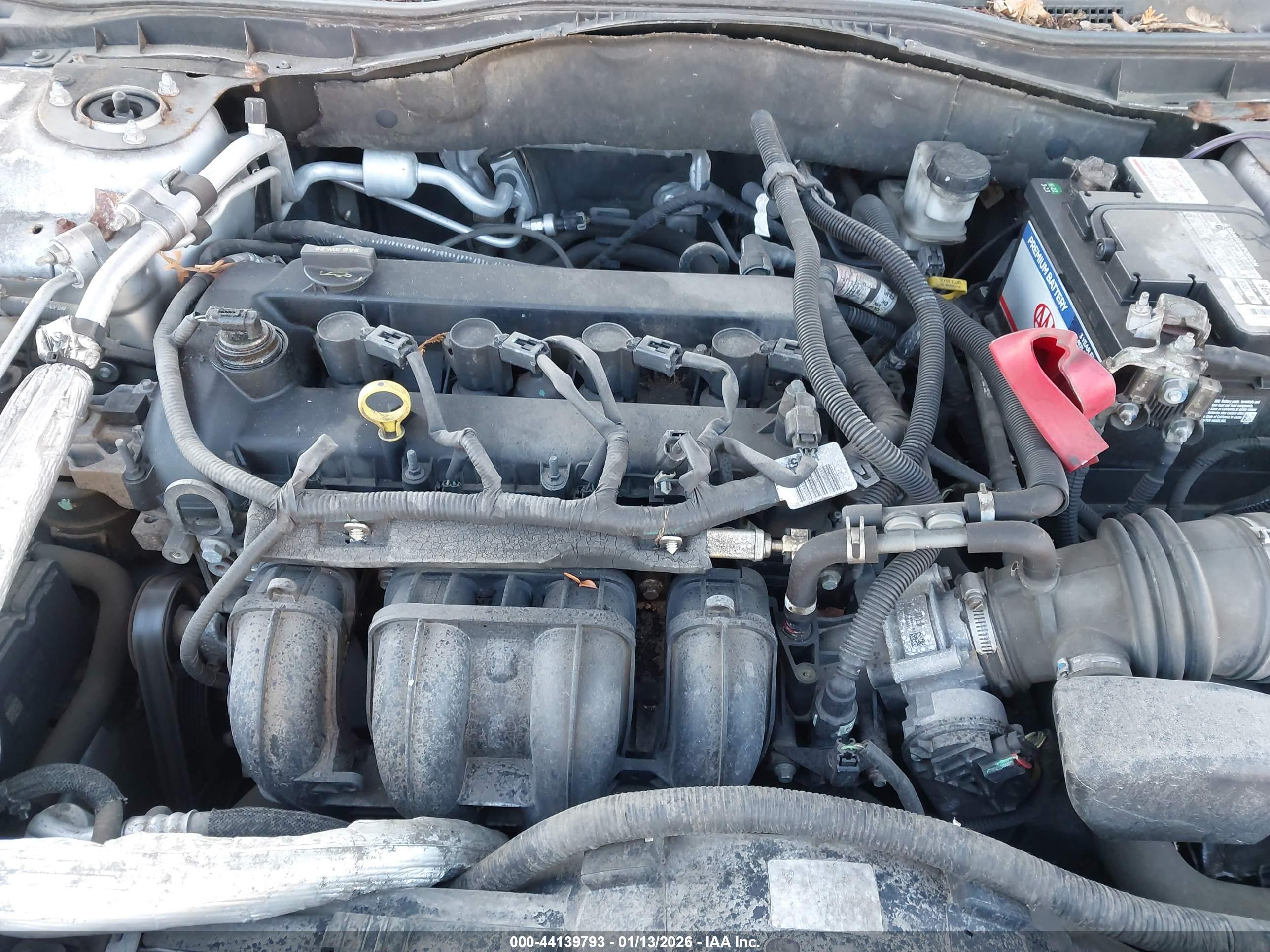 FORD FUSION image 10
