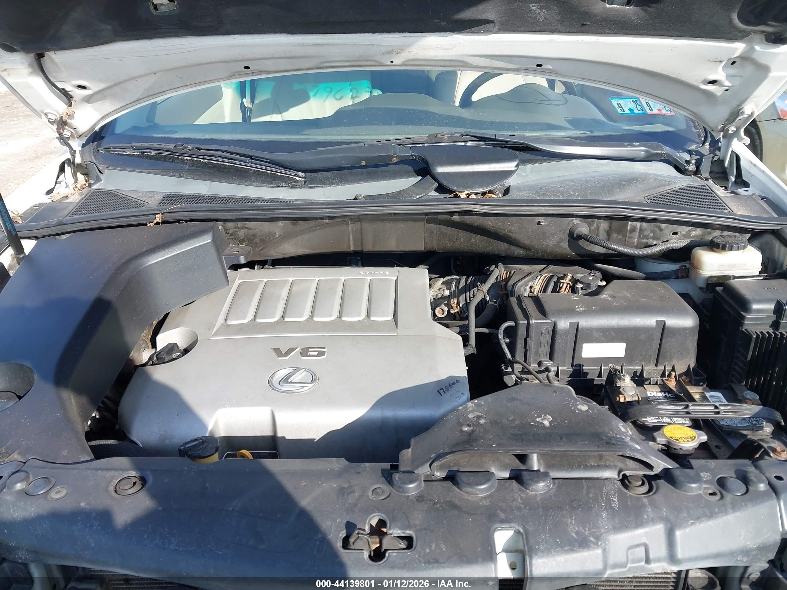LEXUS RX image 10