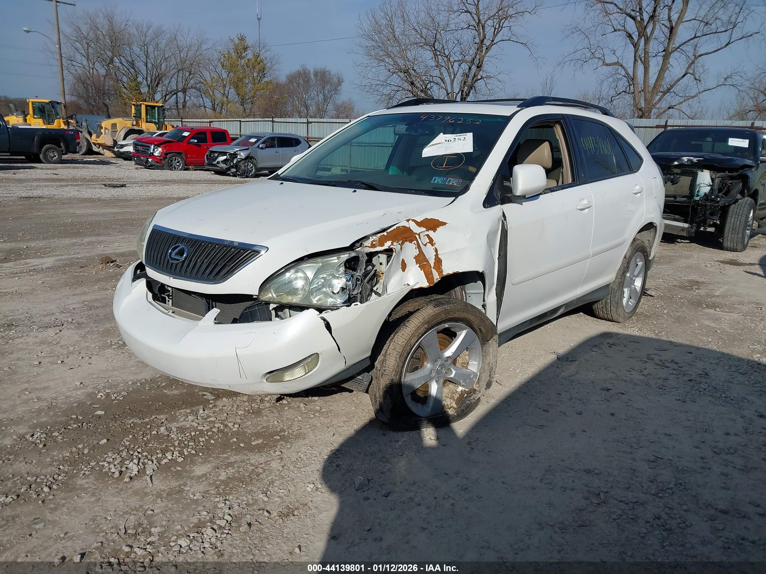 LEXUS RX image 2
