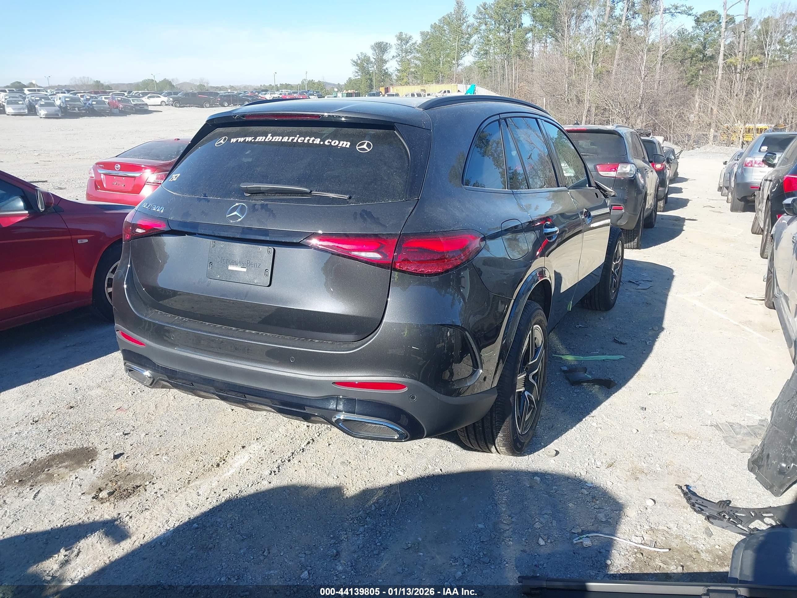 MERCEDES-BENZ GLC image 4