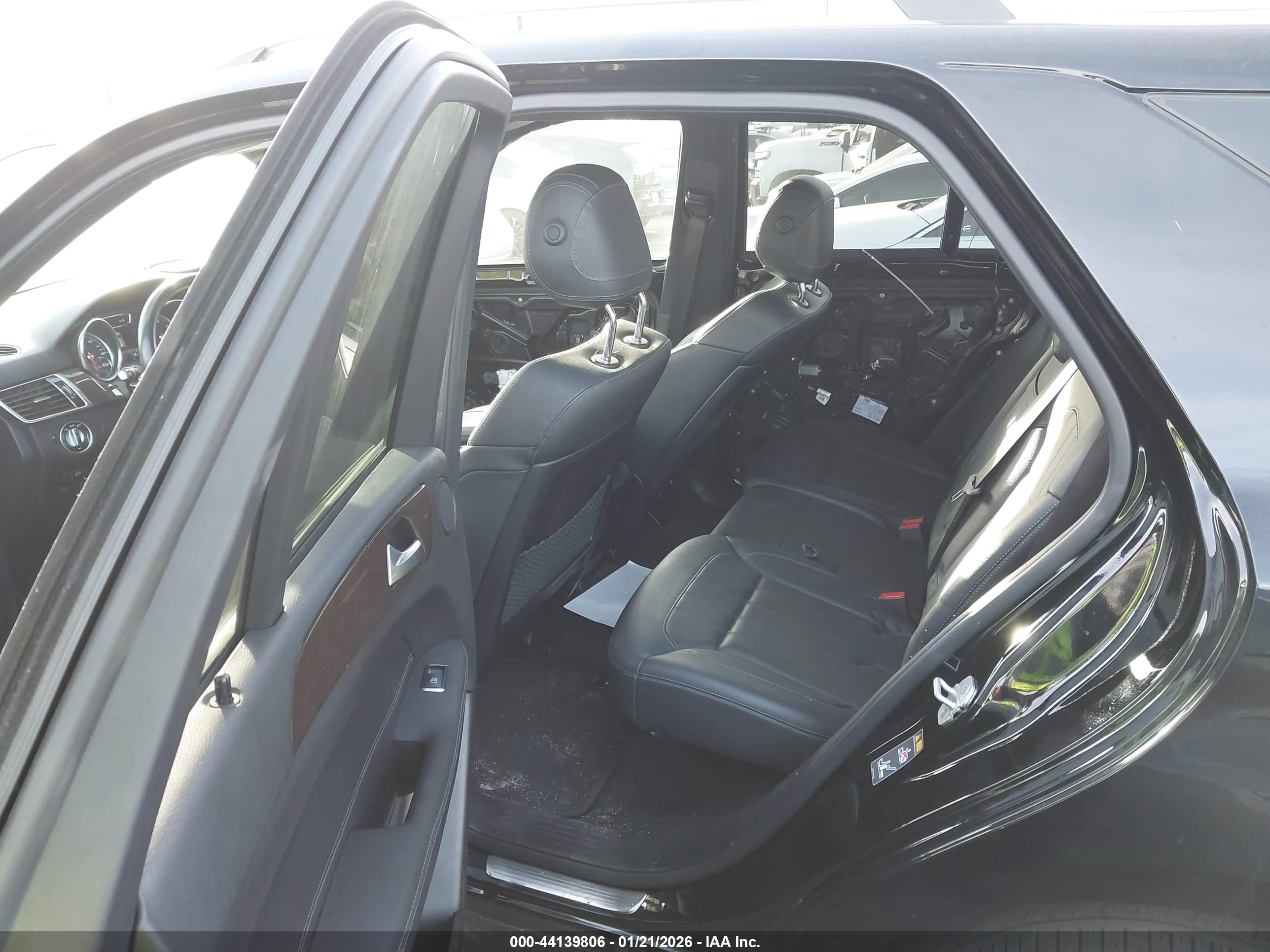 MERCEDES-BENZ GLE image 8