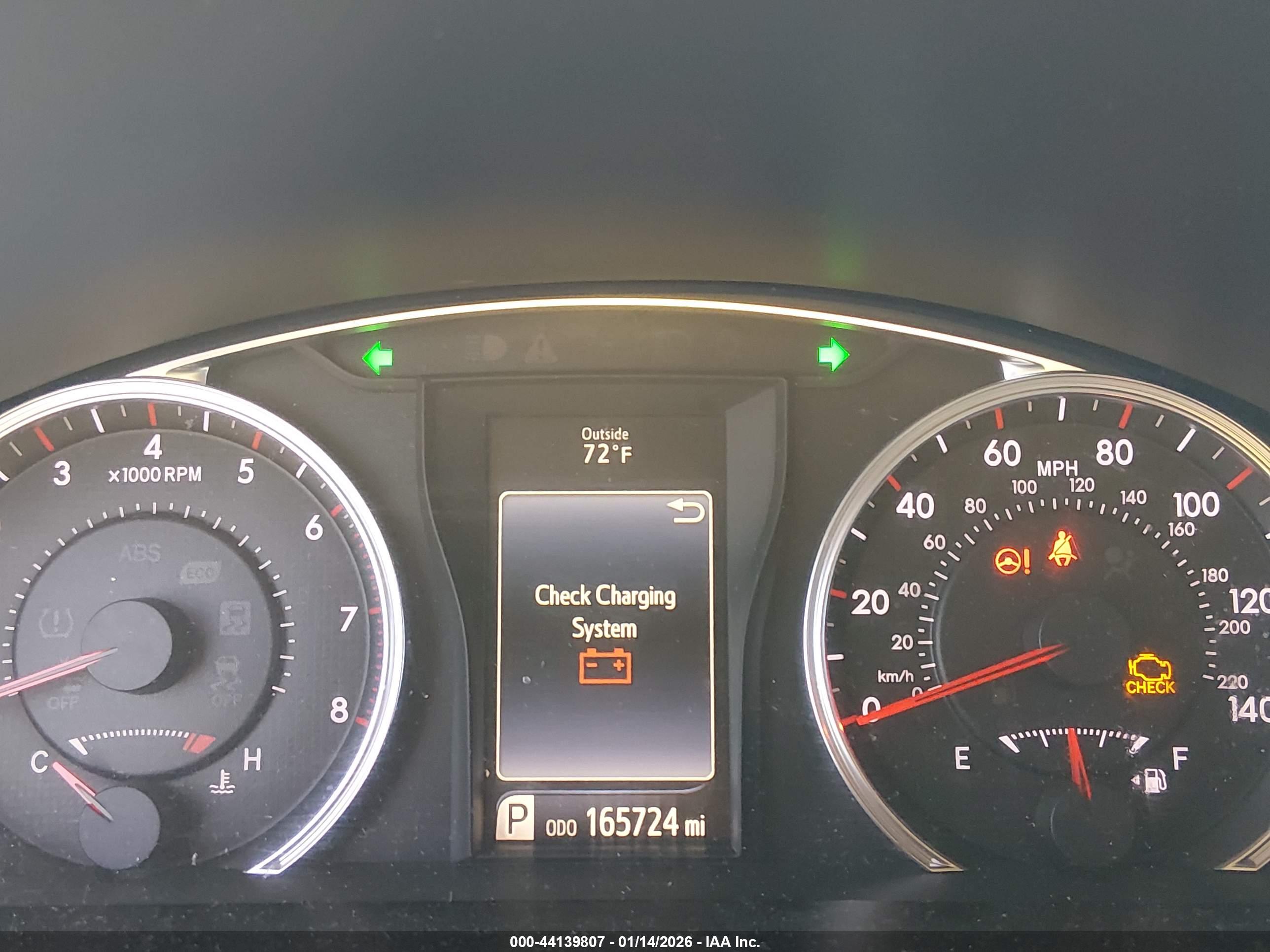 TOYOTA CAMRY image 7