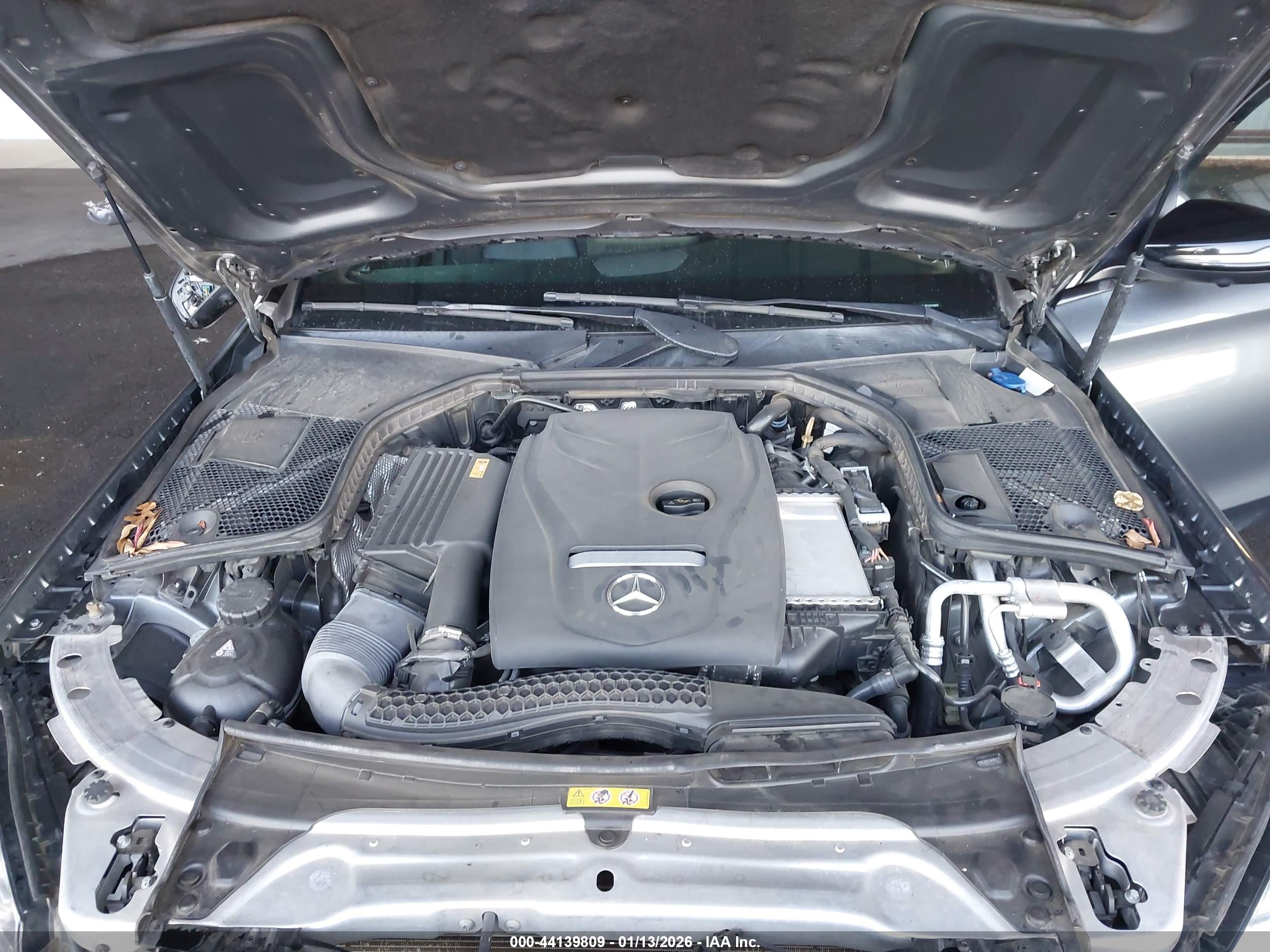 MERCEDES-BENZ C image 10