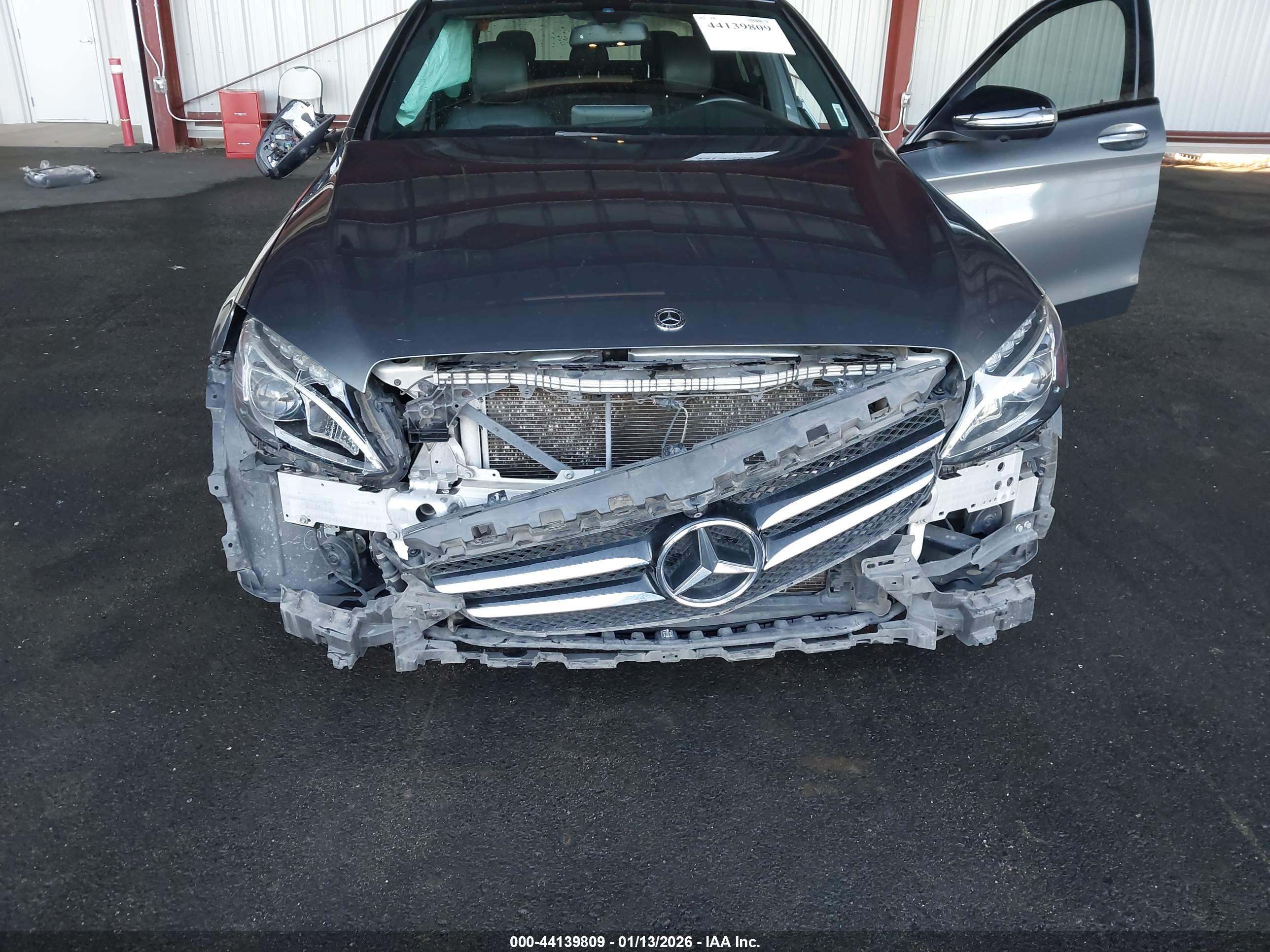 MERCEDES-BENZ C image 6