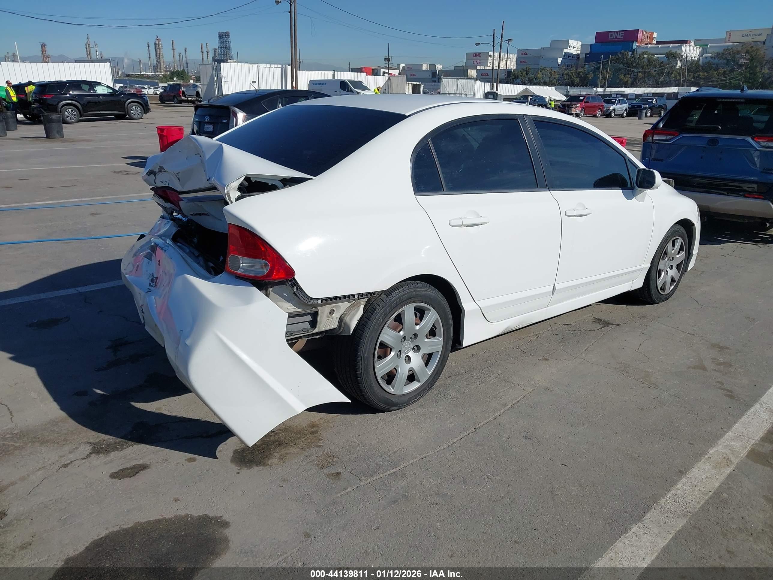 HONDA CIVIC image 4
