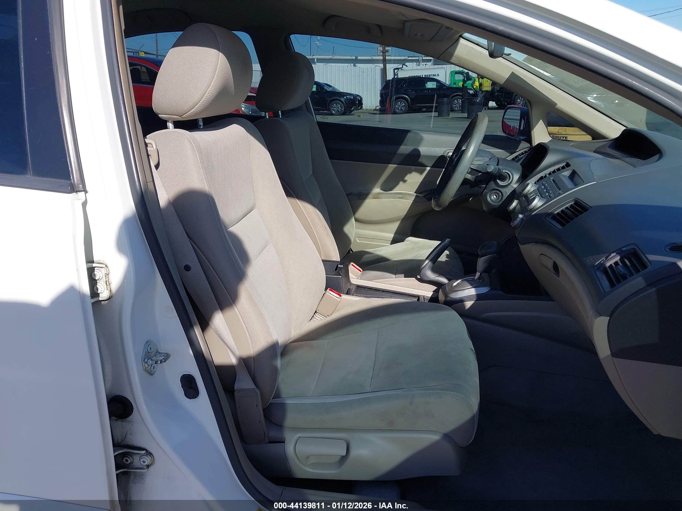 HONDA CIVIC image 5
