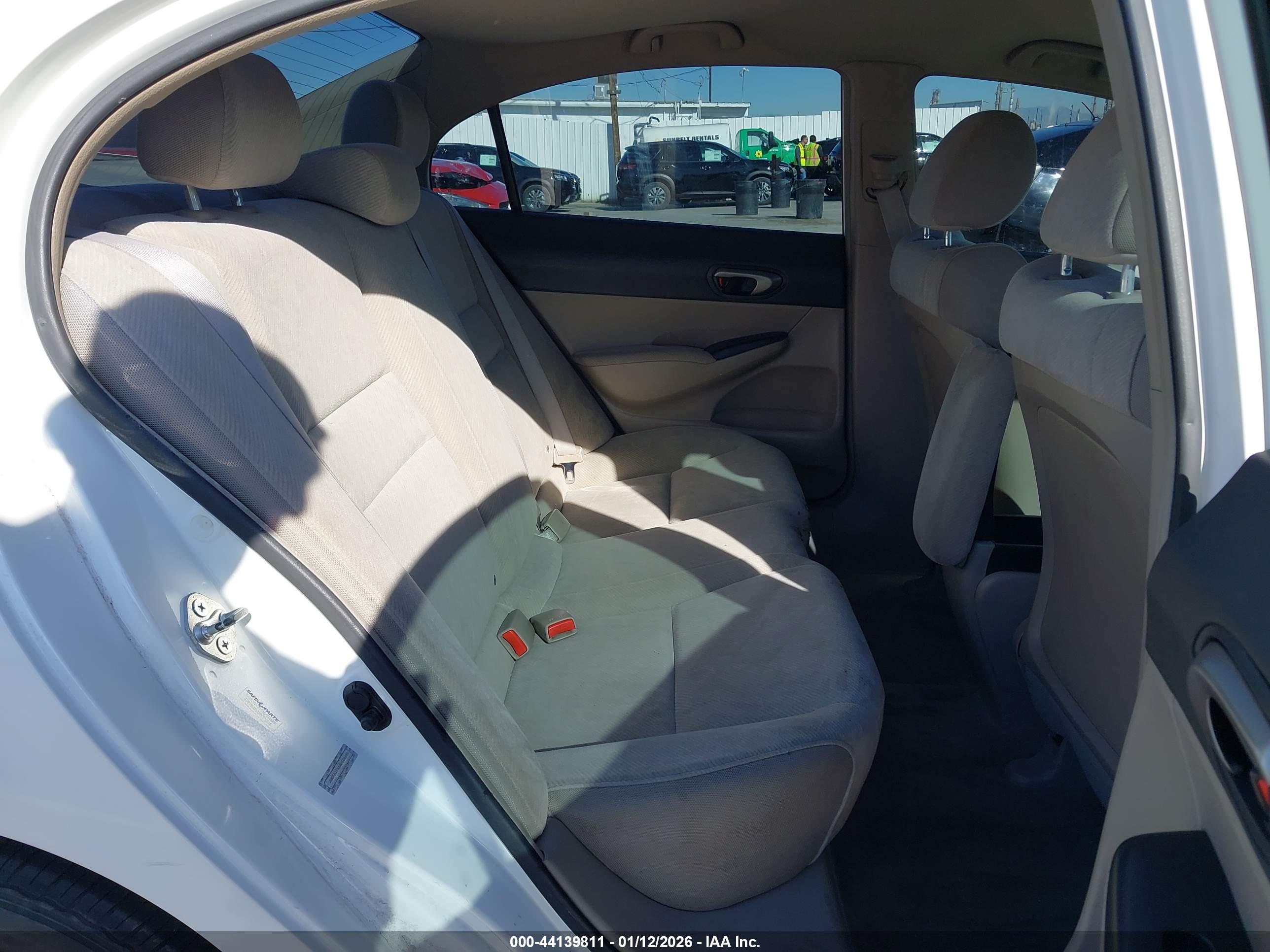 HONDA CIVIC image 8