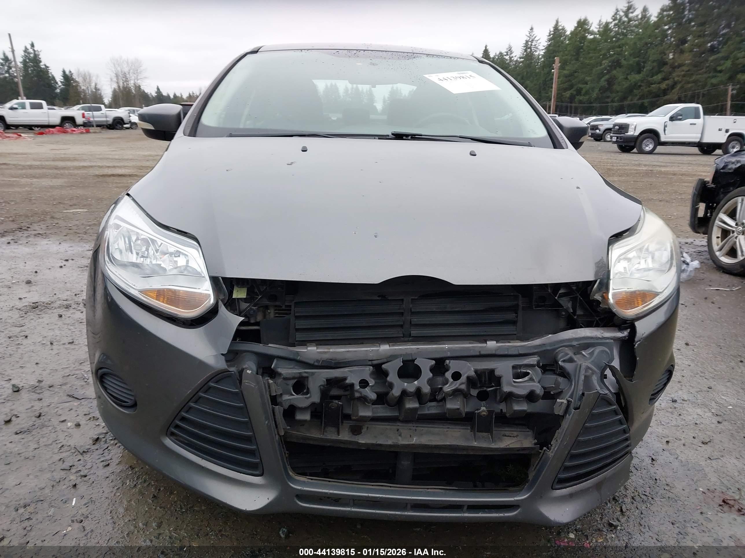 FORD FOCUS image 6