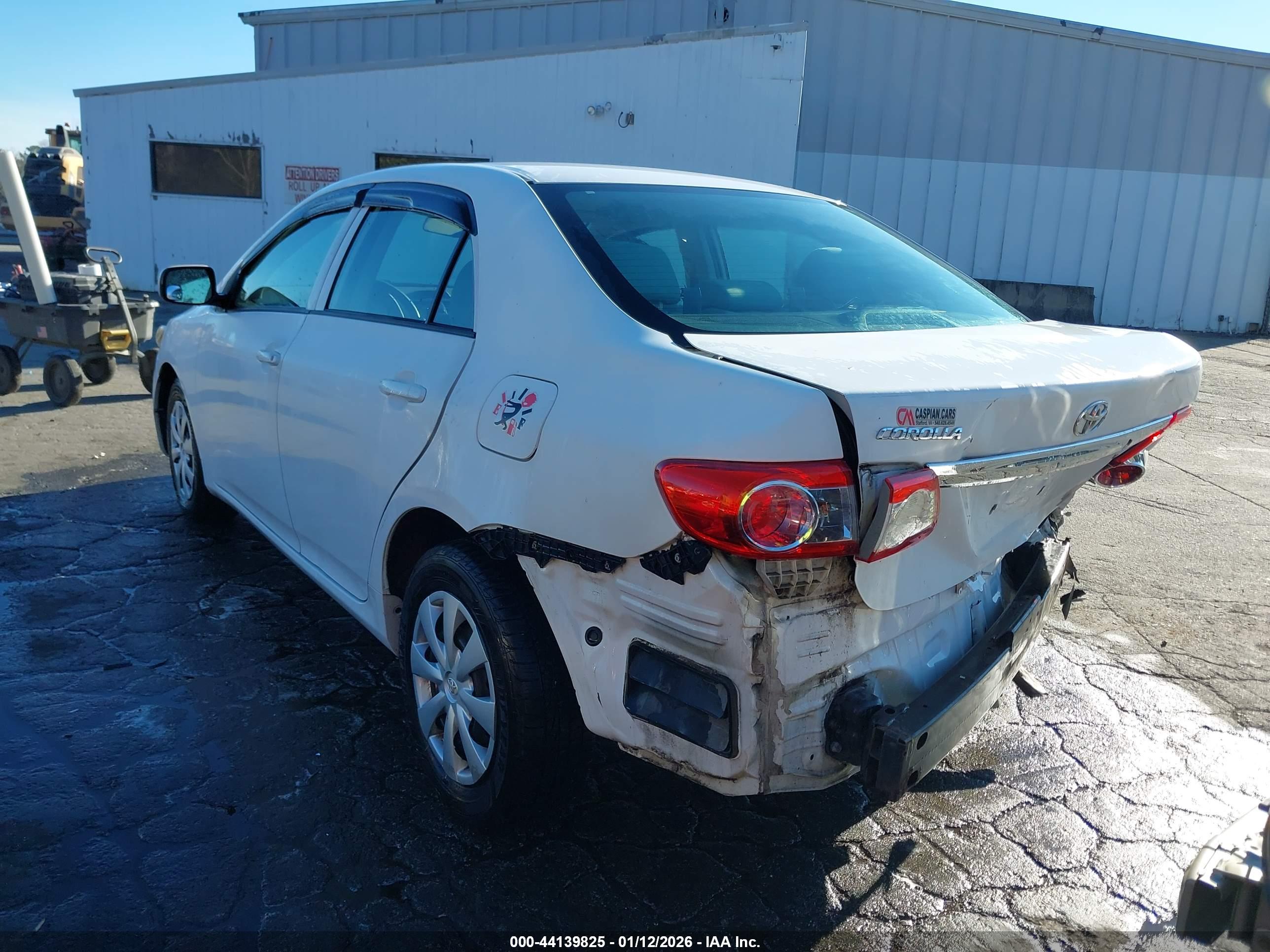 TOYOTA COROLLA image 3