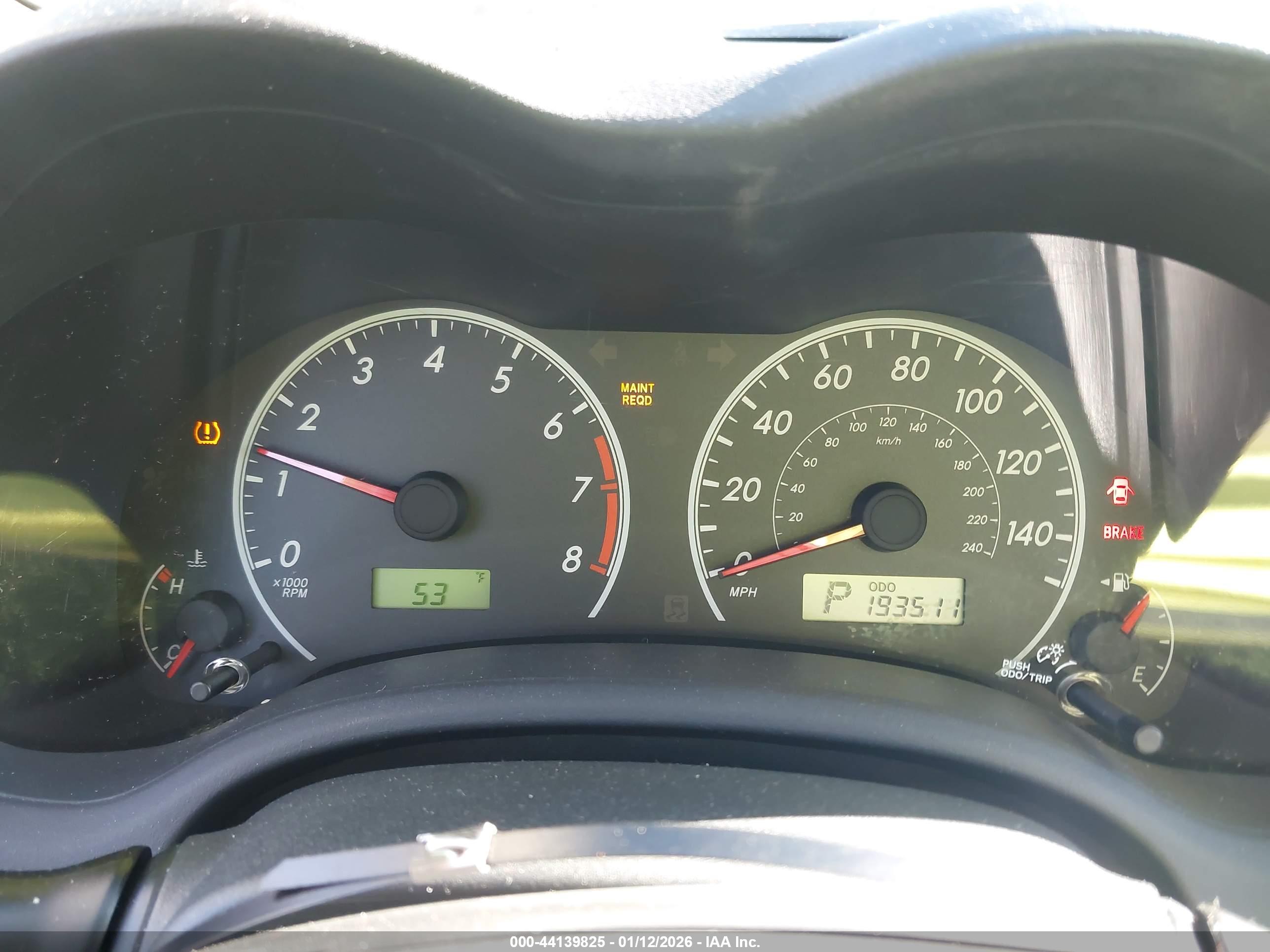 TOYOTA COROLLA image 7