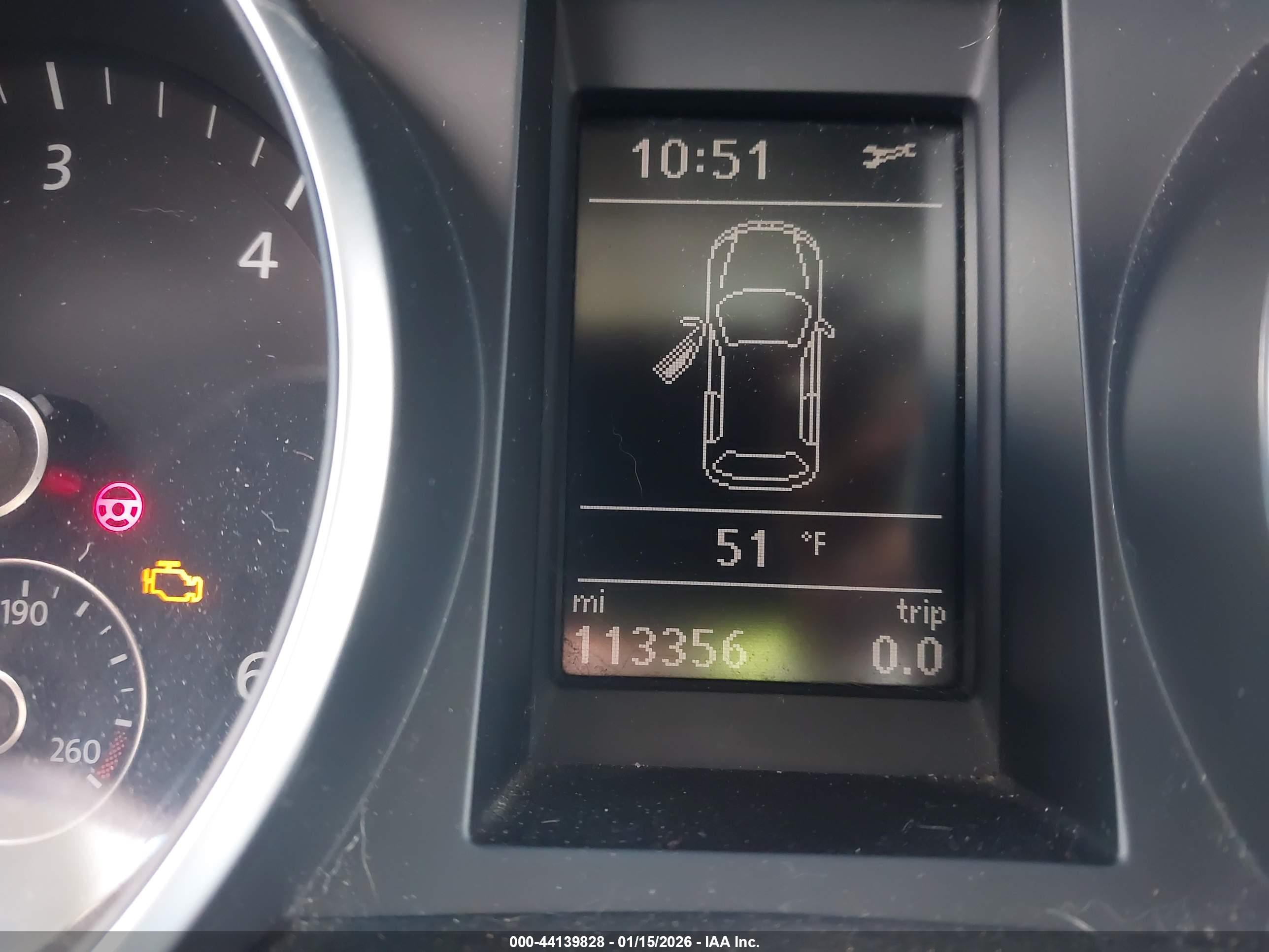VOLKSWAGEN JETTA image 7