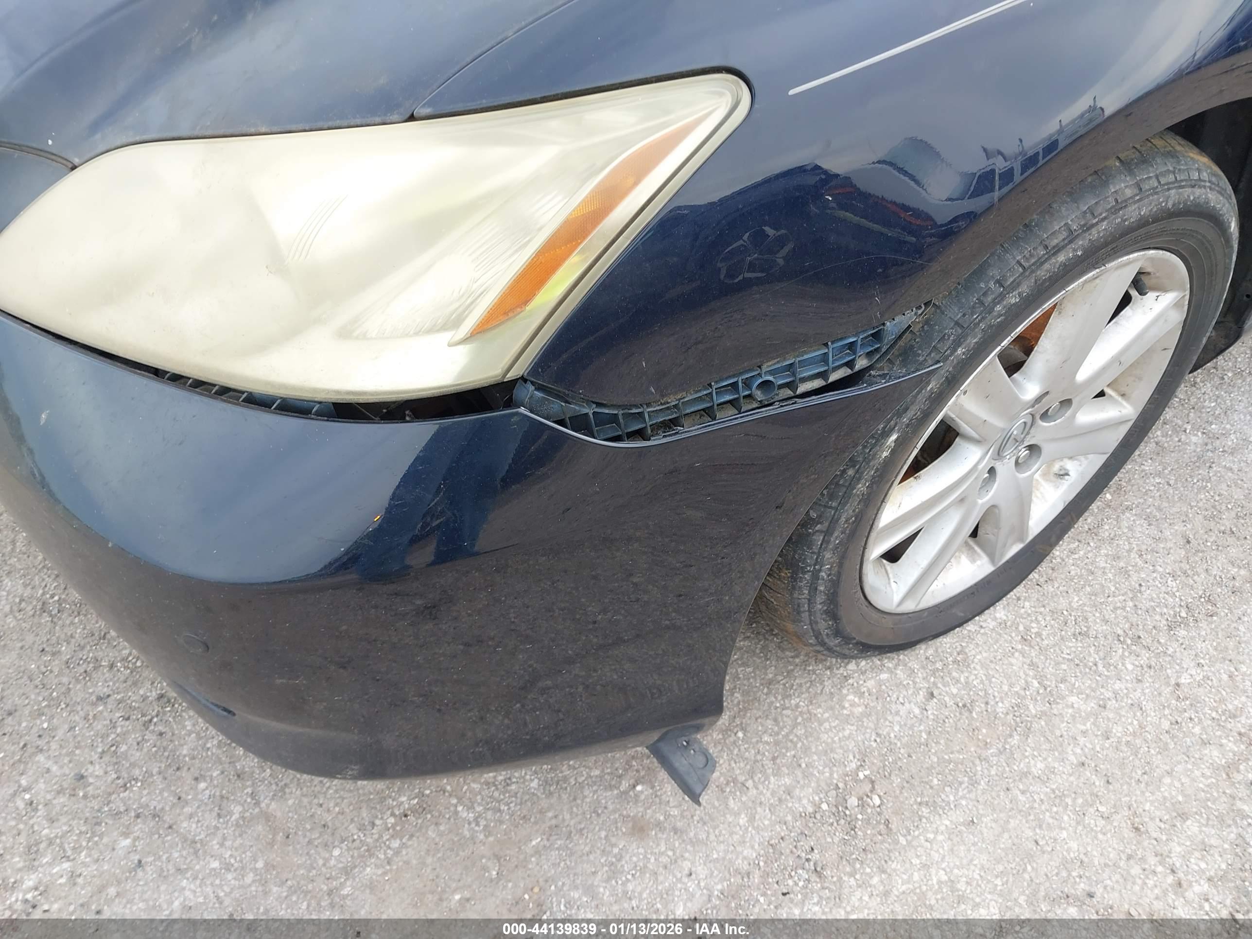 LEXUS ES image 6