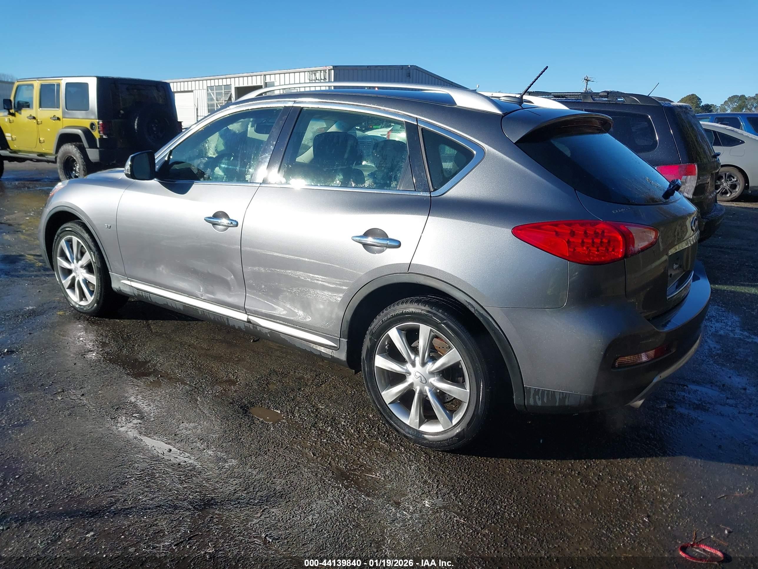 INFINITI QX50 image 3