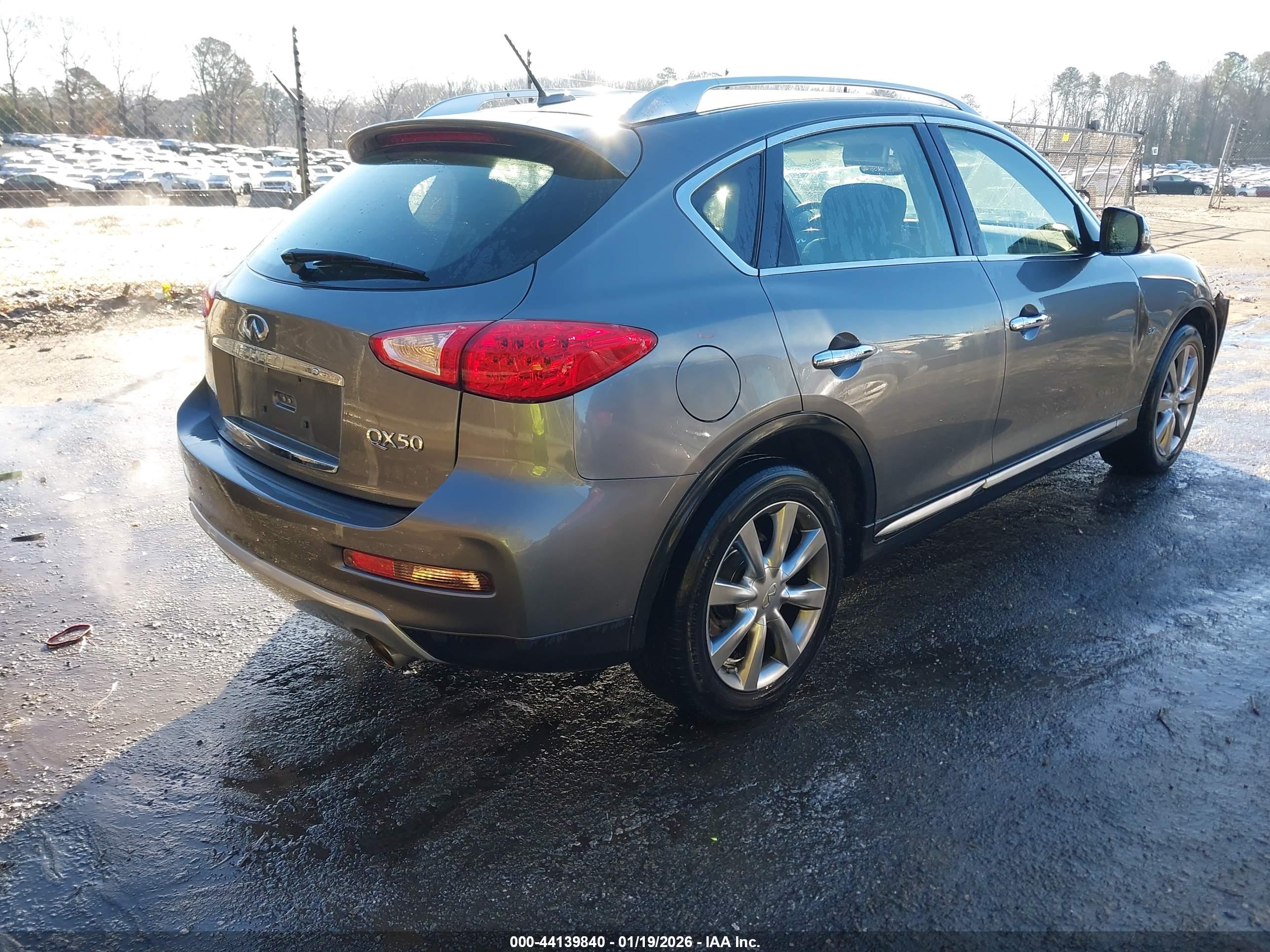 INFINITI QX50 image 4