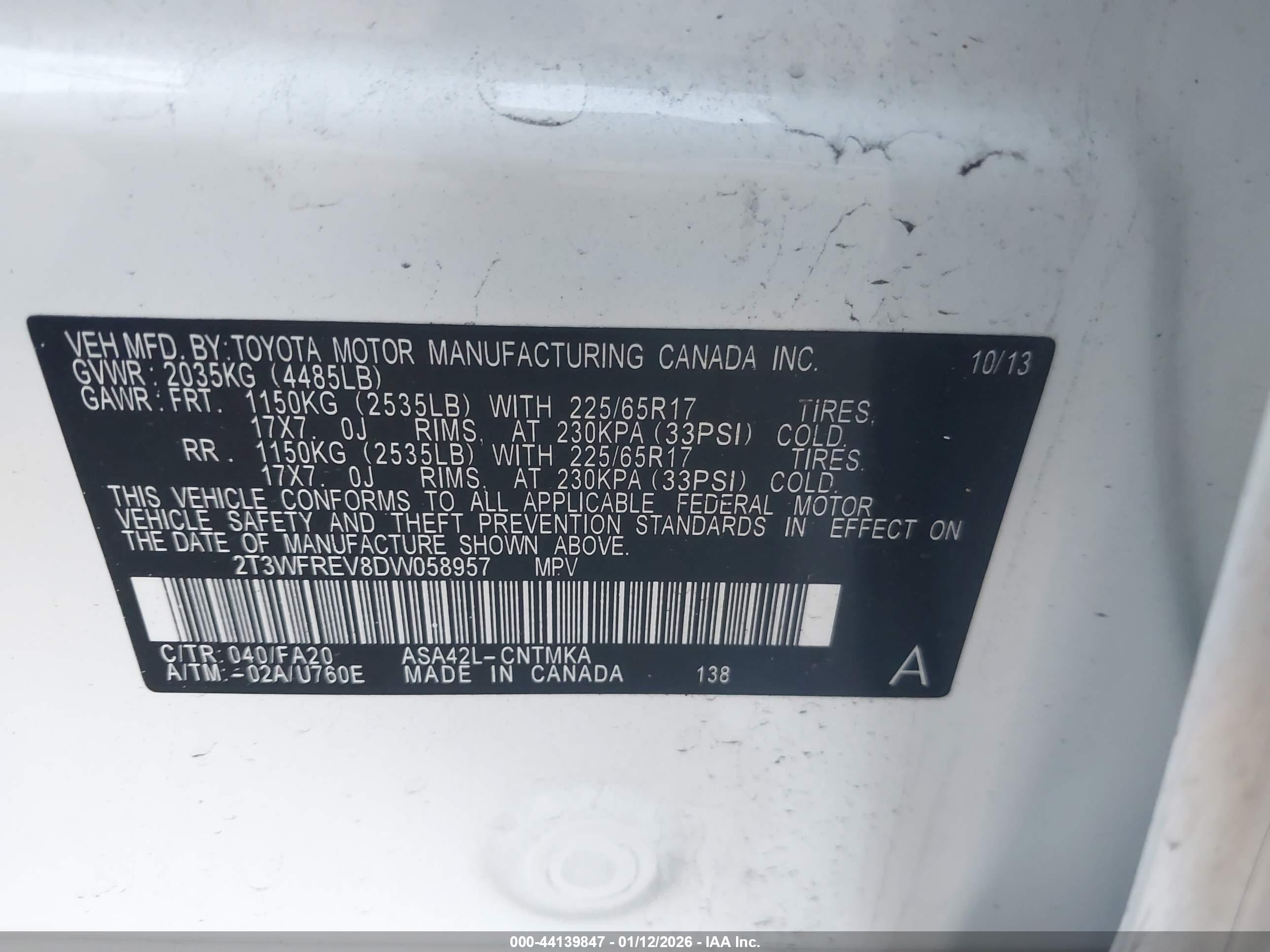 TOYOTA RAV4 image 9