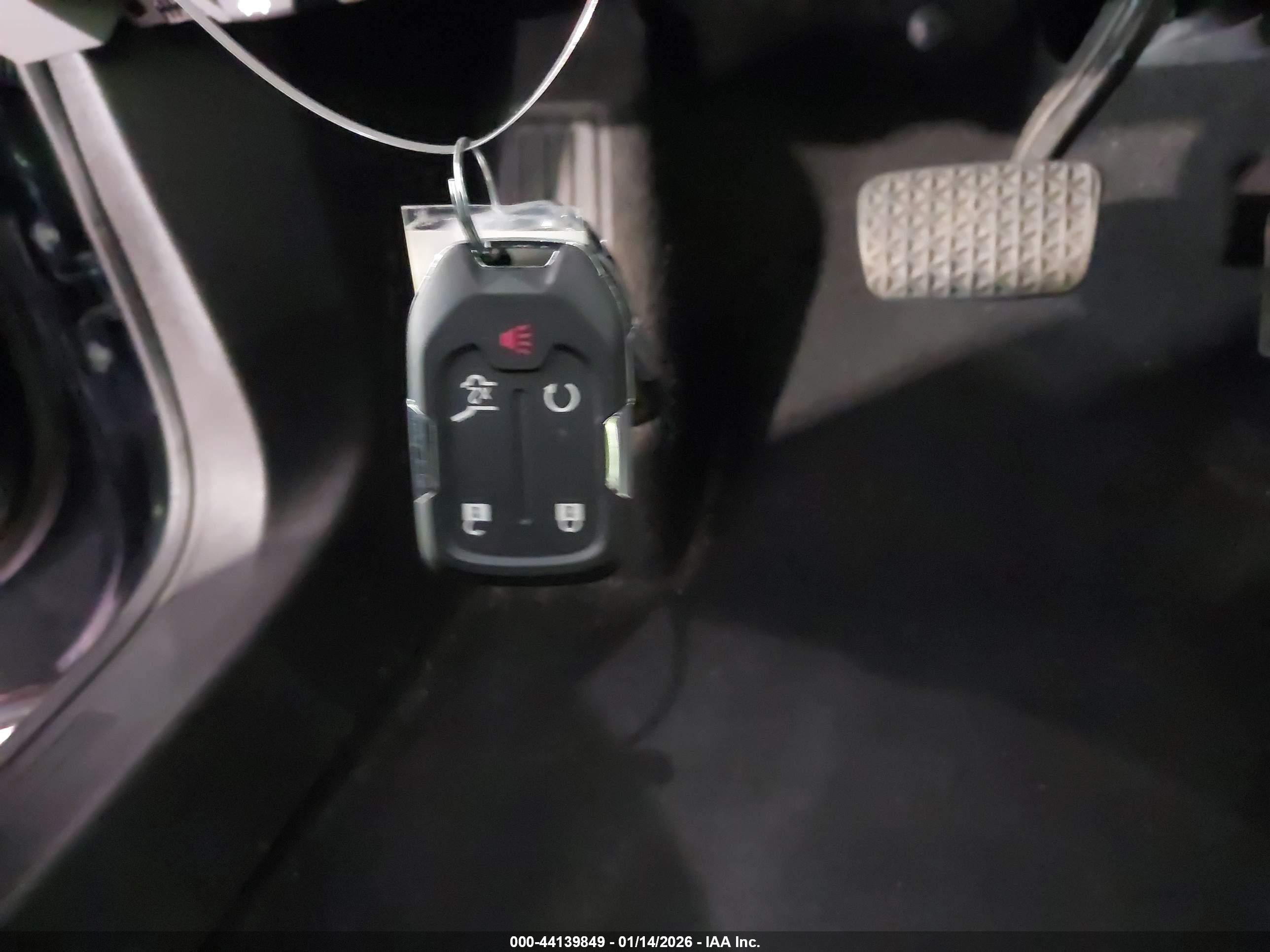 GMC TERRAIN image 11