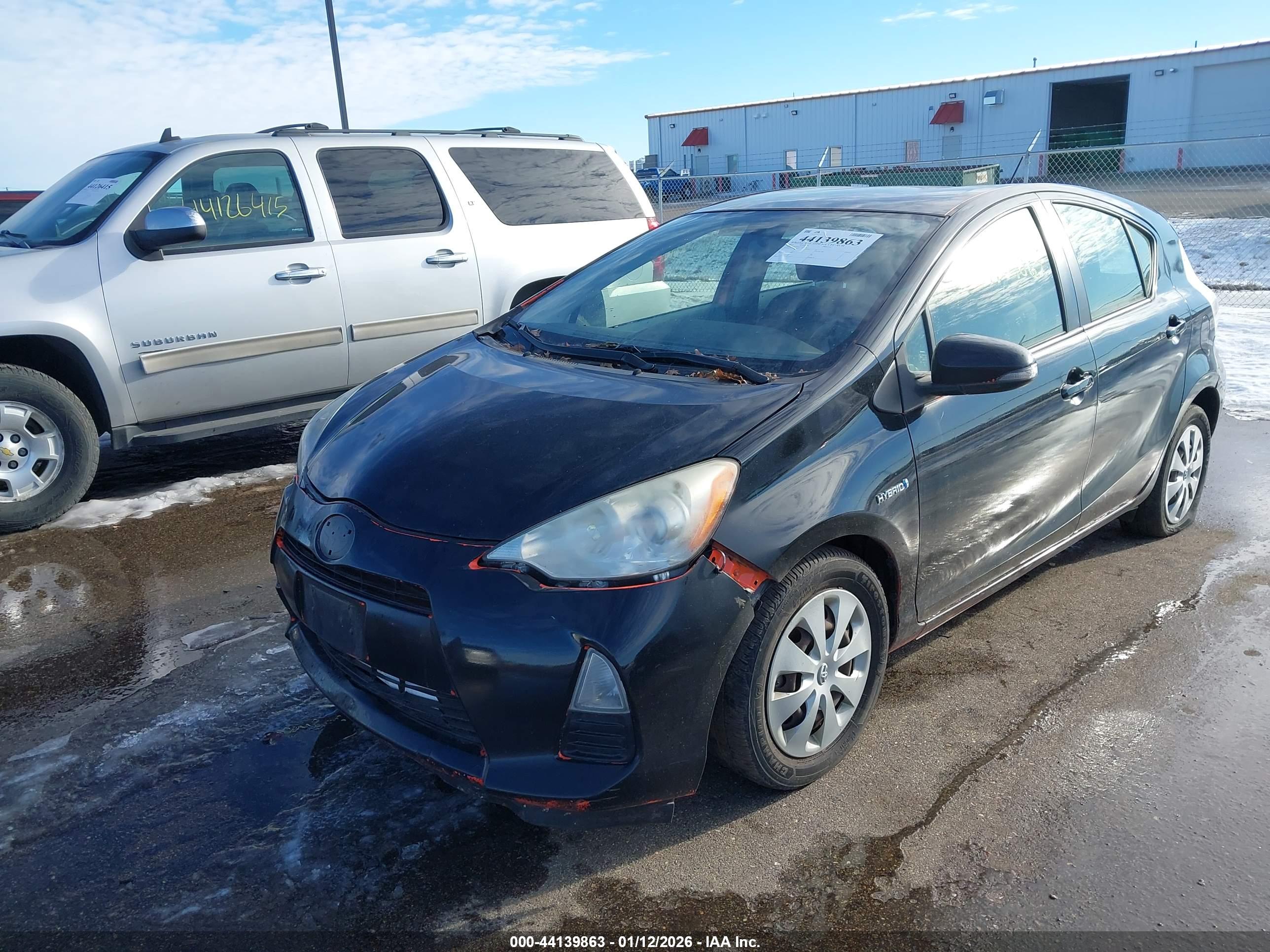TOYOTA PRIUS image 6