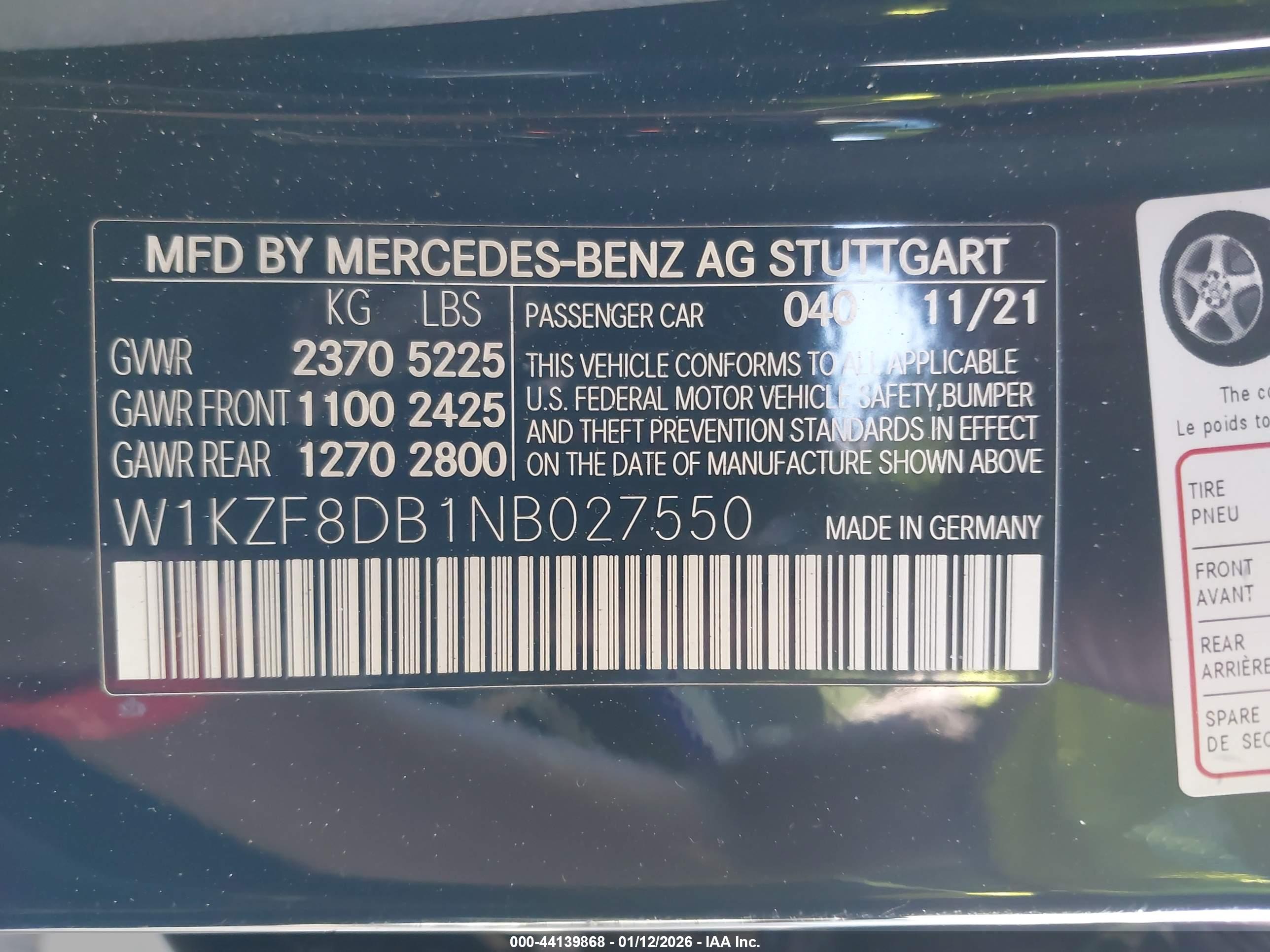 MERCEDES-BENZ E image 9