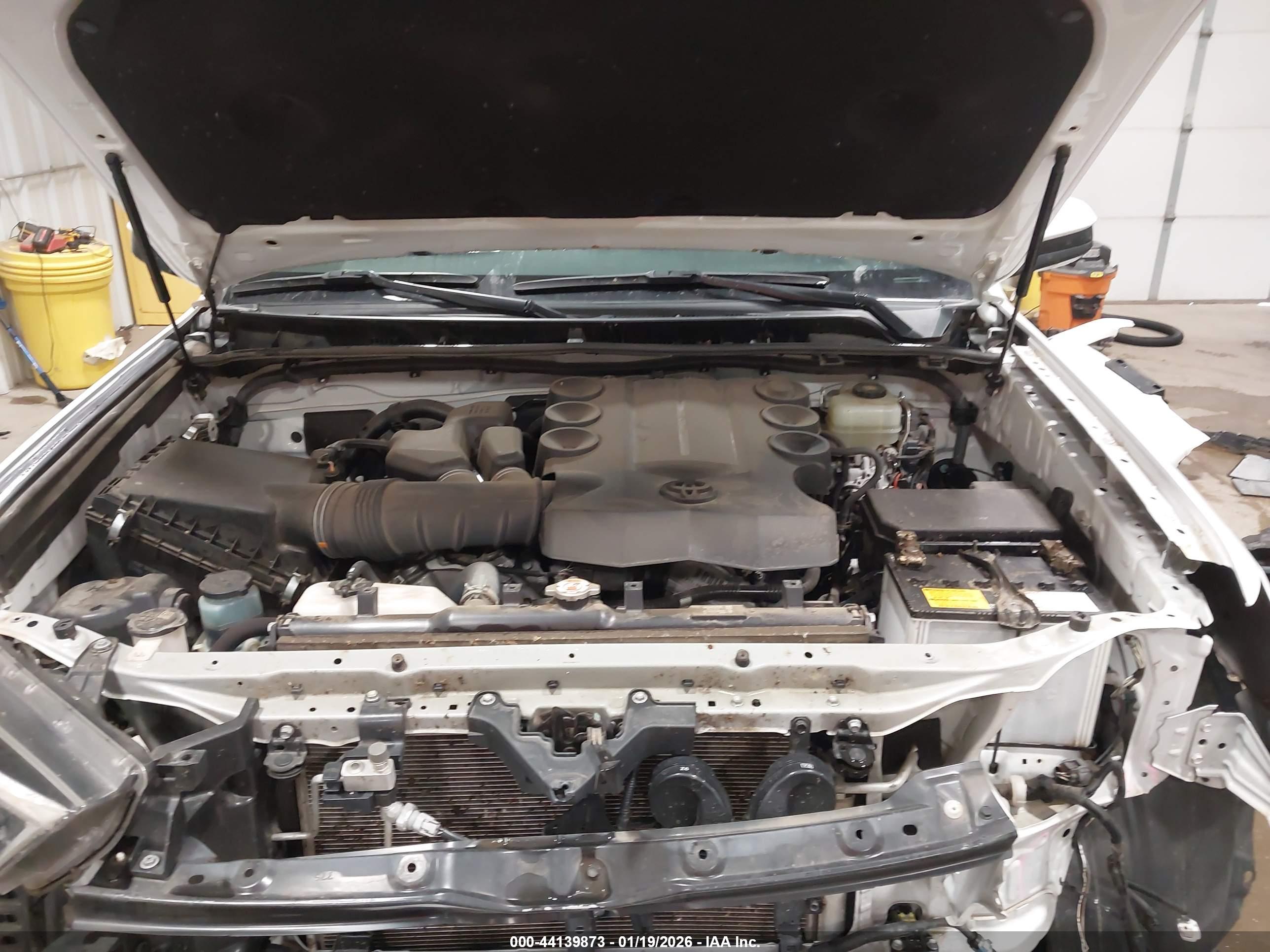 TOYOTA 4RUNNER image 10