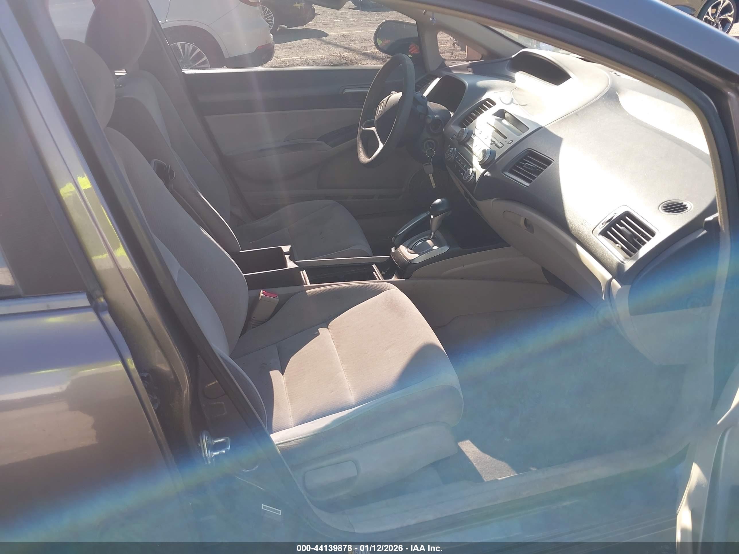 HONDA CIVIC image 5