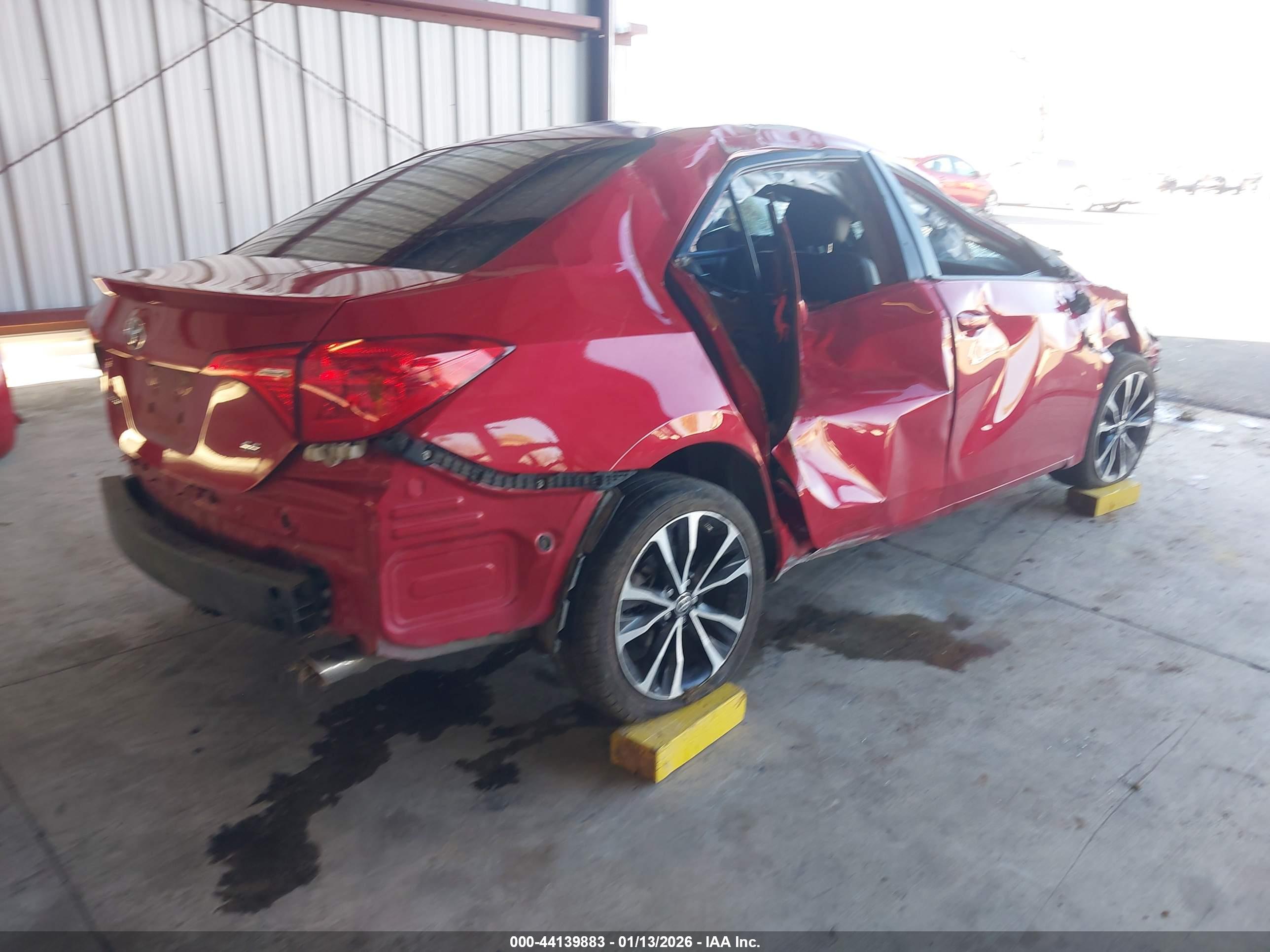 TOYOTA COROLLA image 4