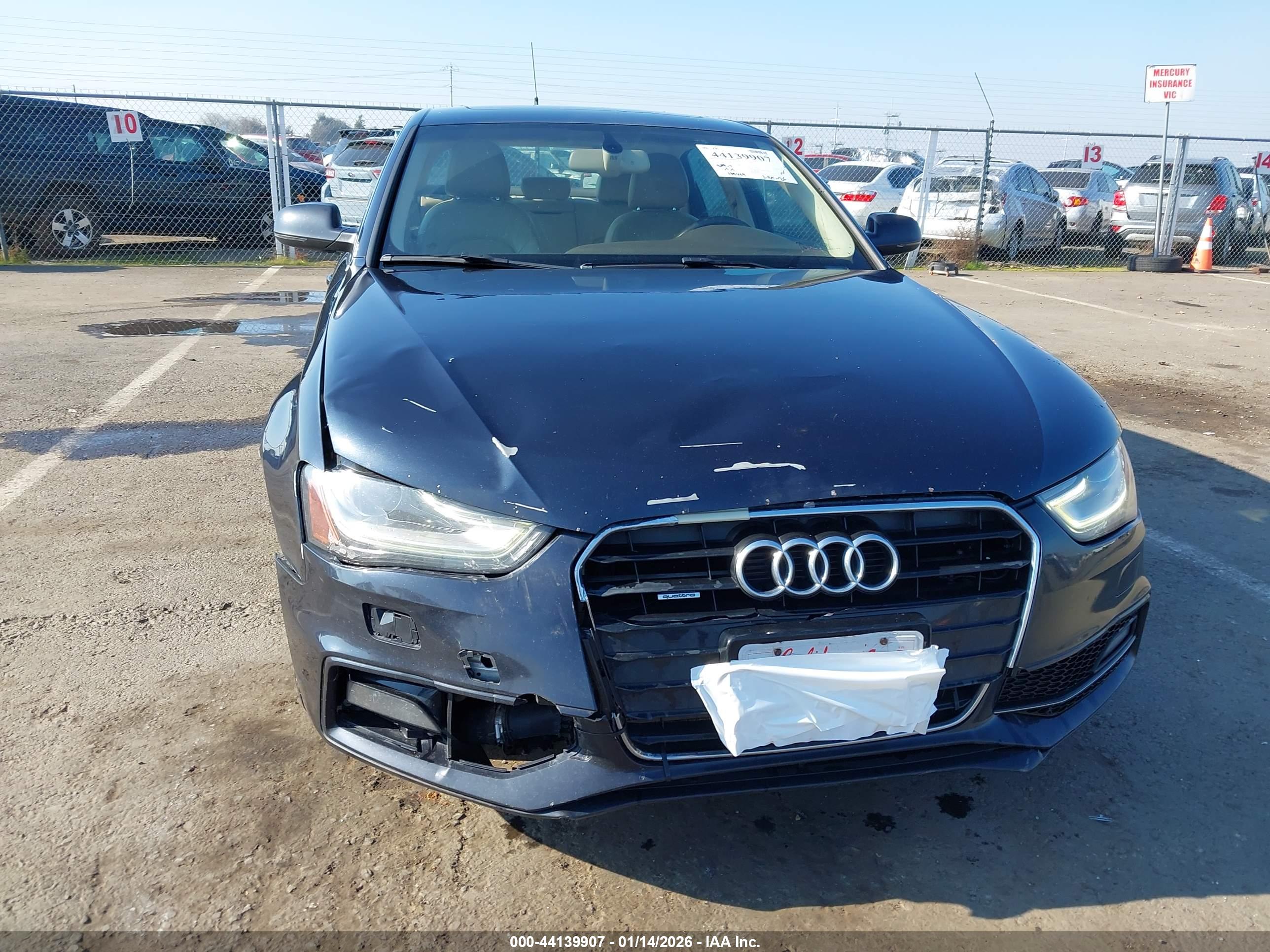 AUDI A4 image 6