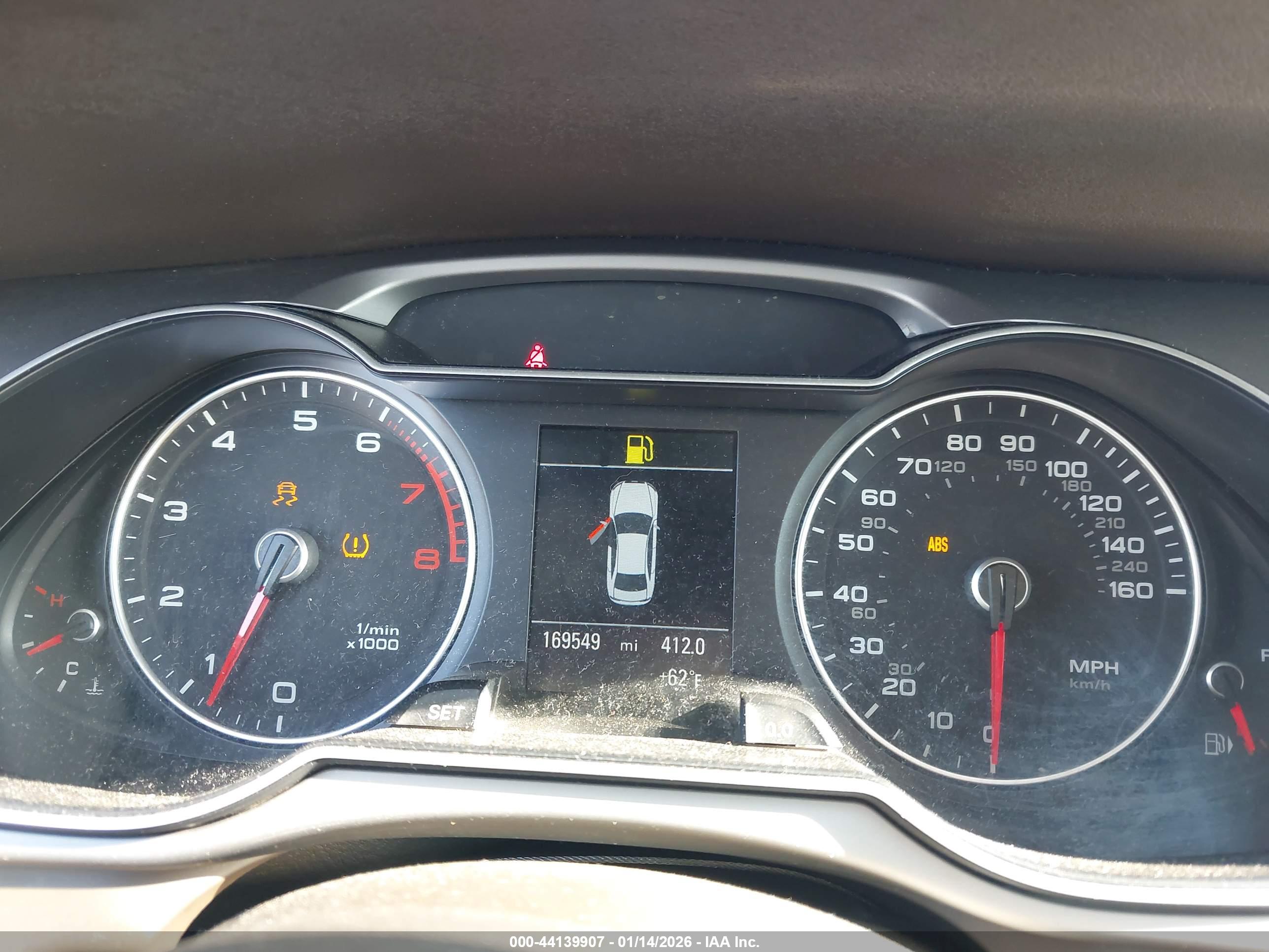 AUDI A4 image 7