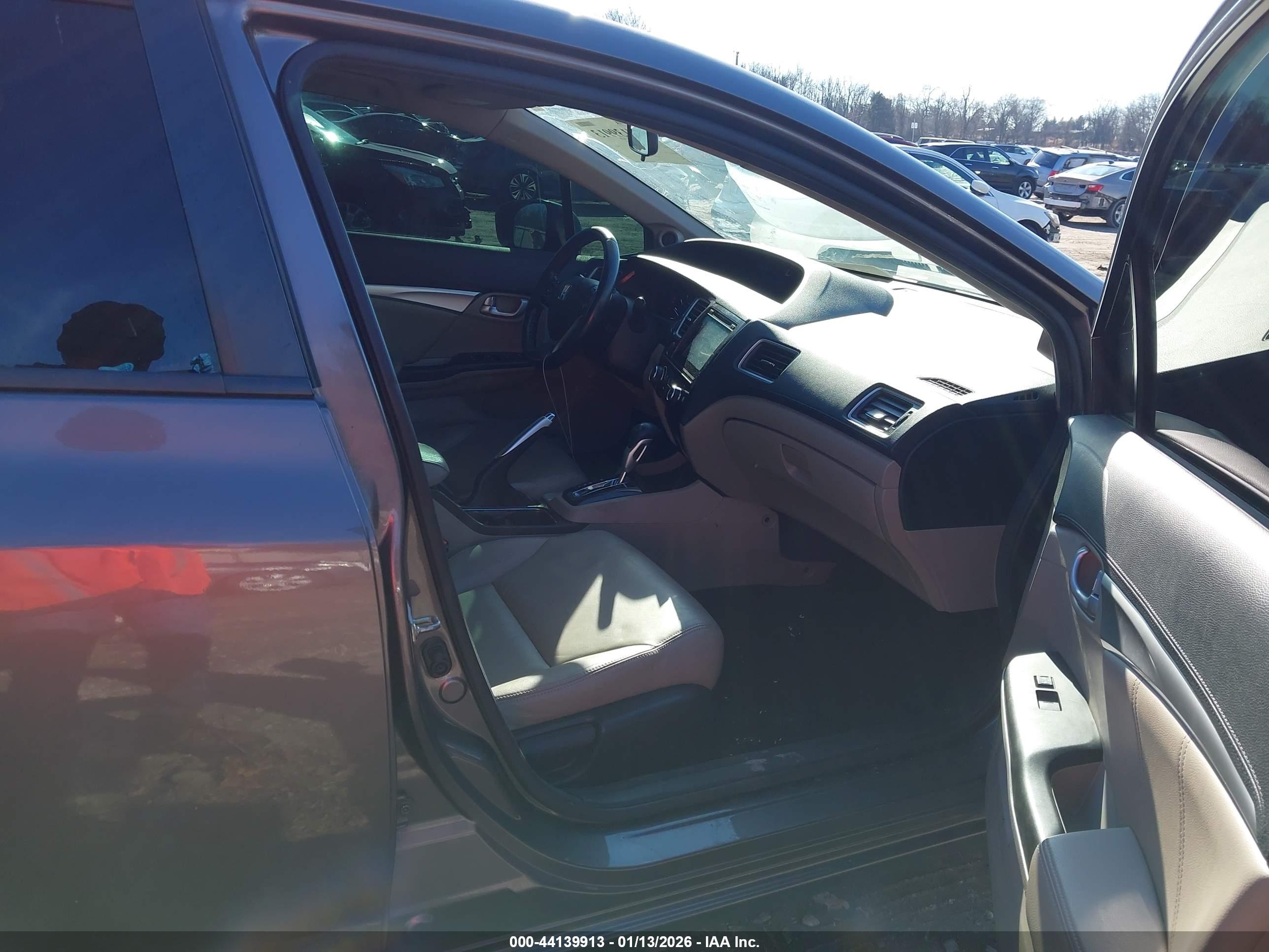 HONDA CIVIC image 5