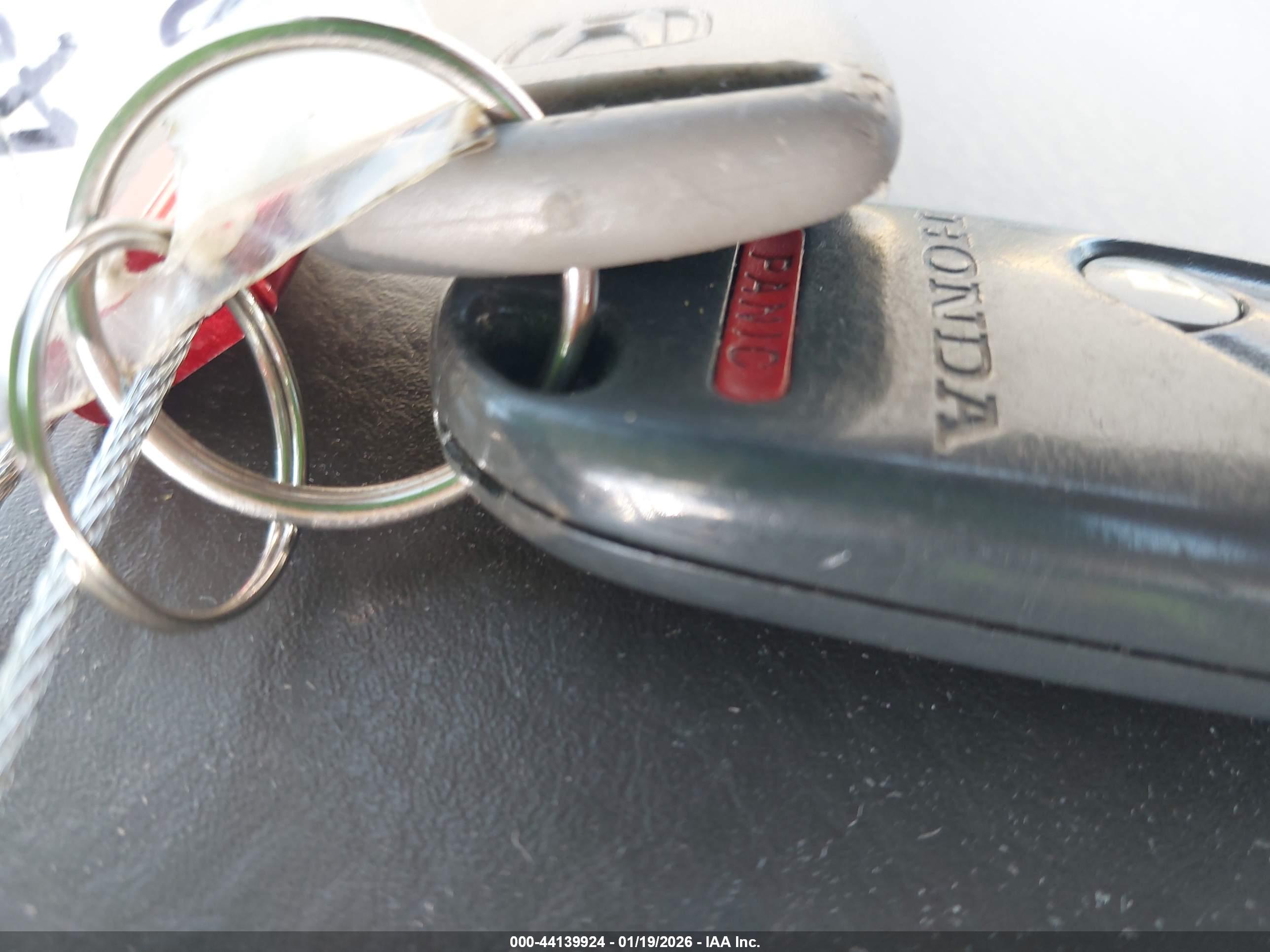 HONDA CIVIC image 11
