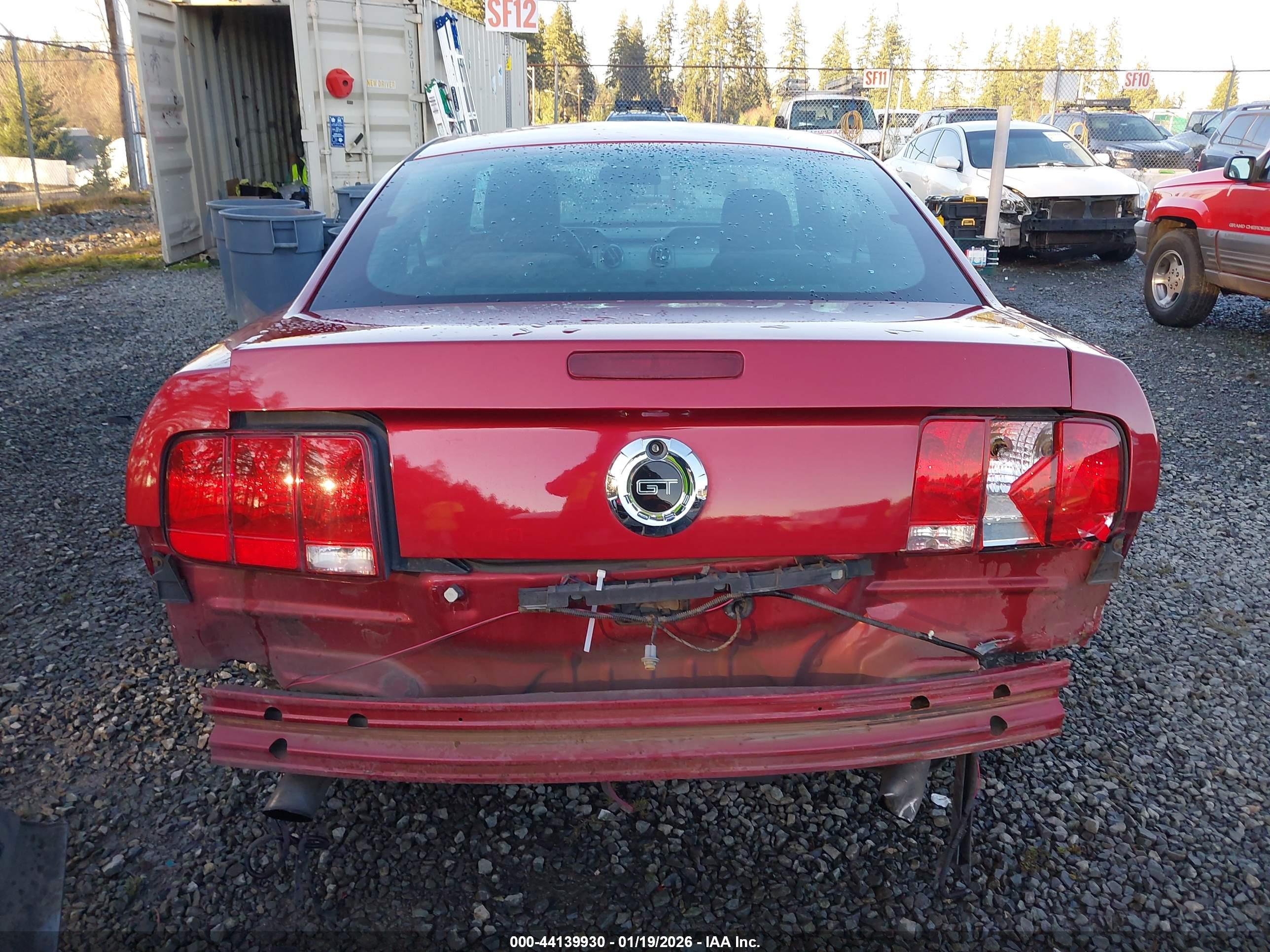 FORD MUSTANG image 6