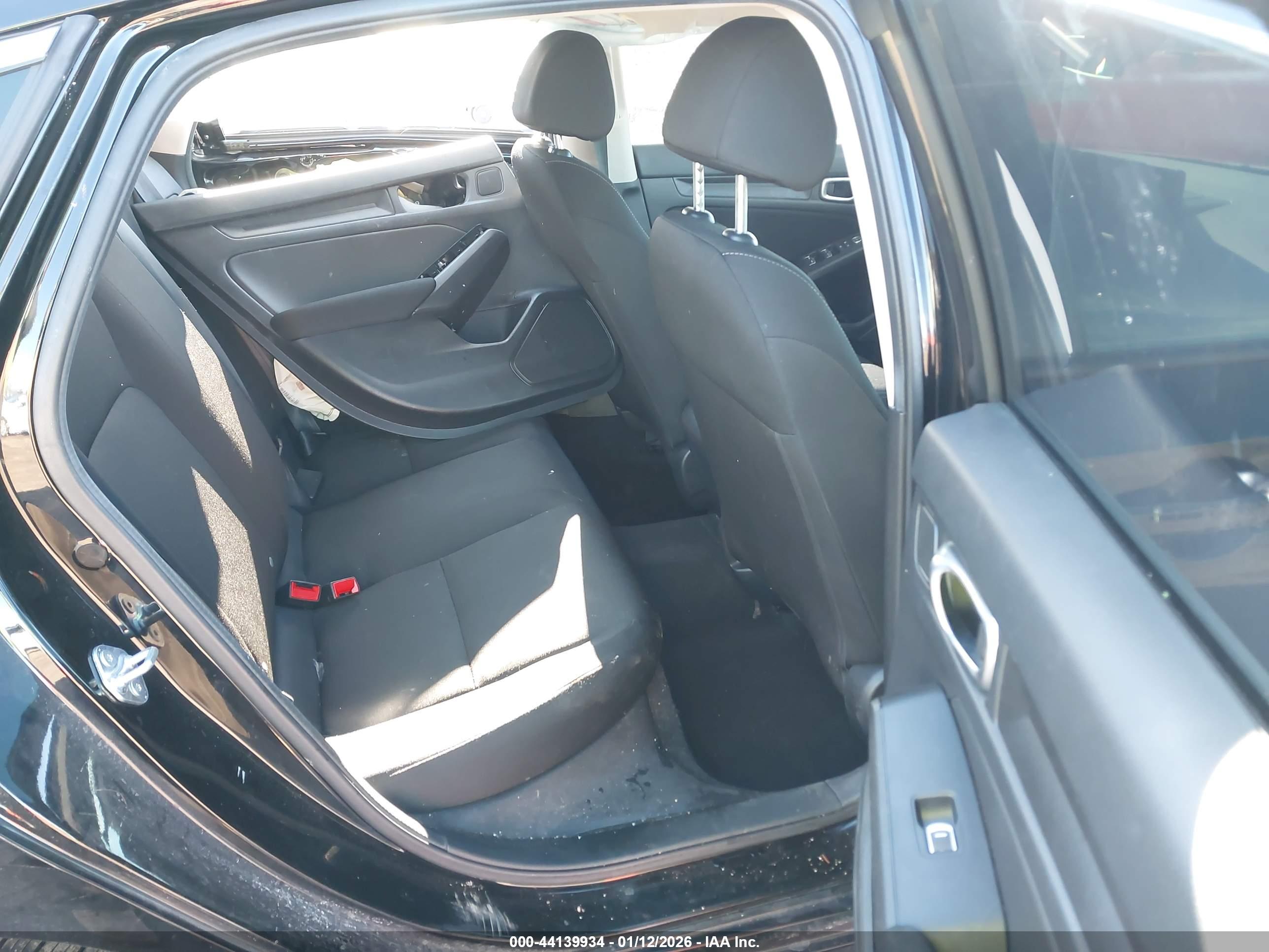 HONDA CIVIC image 8