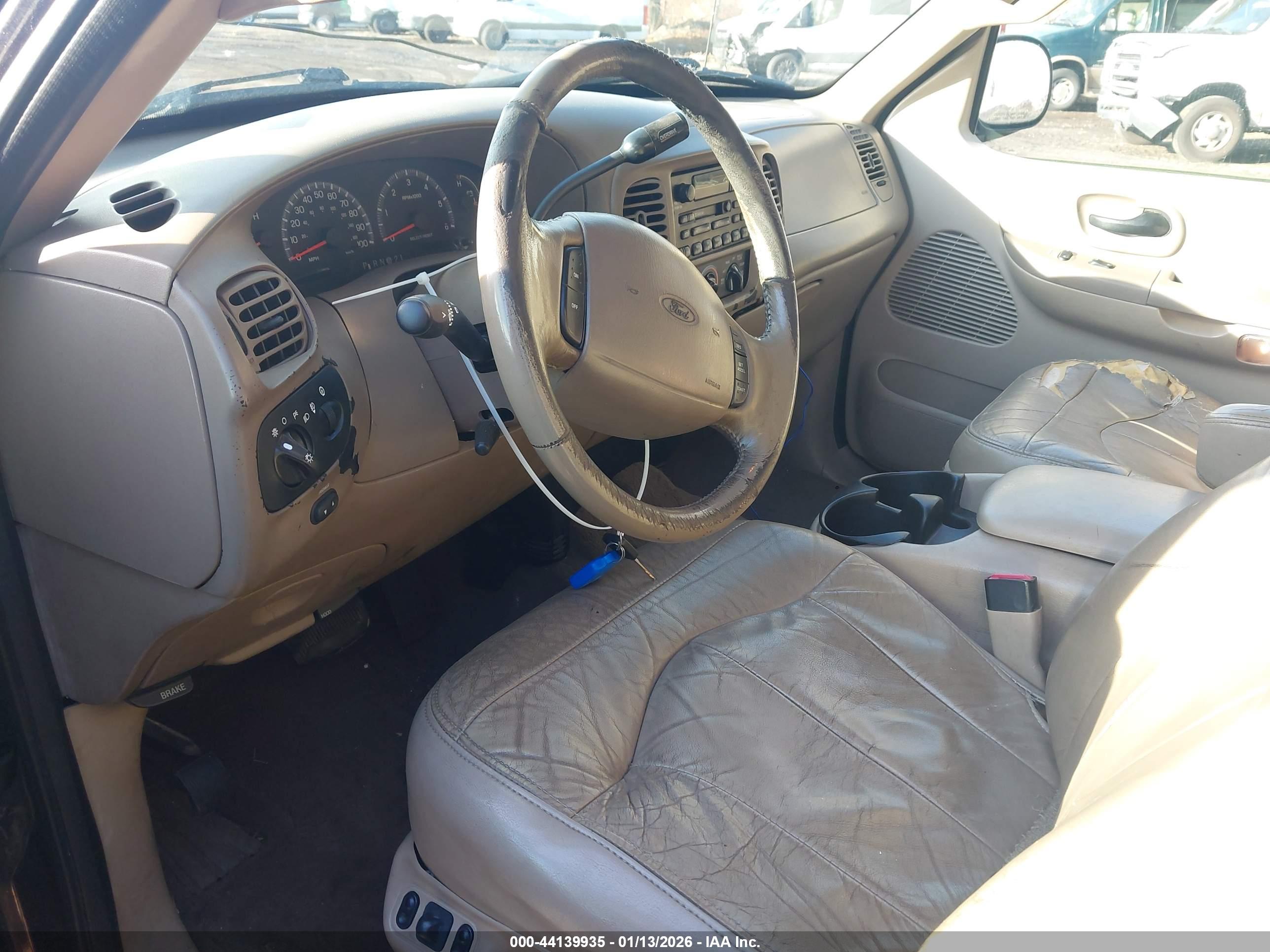 FORD F-150 image 5