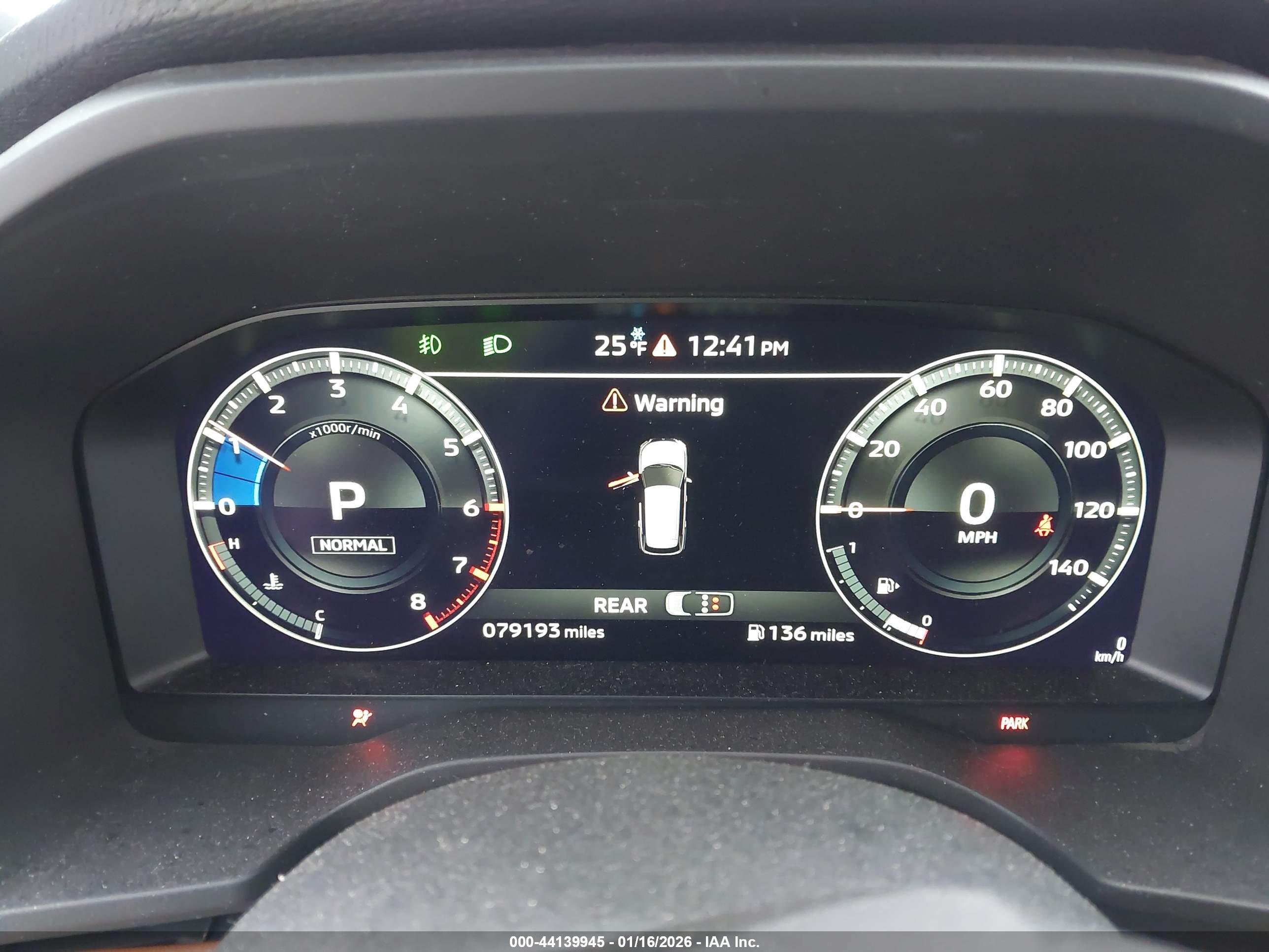 MITSUBISHI OUTLANDER image 7