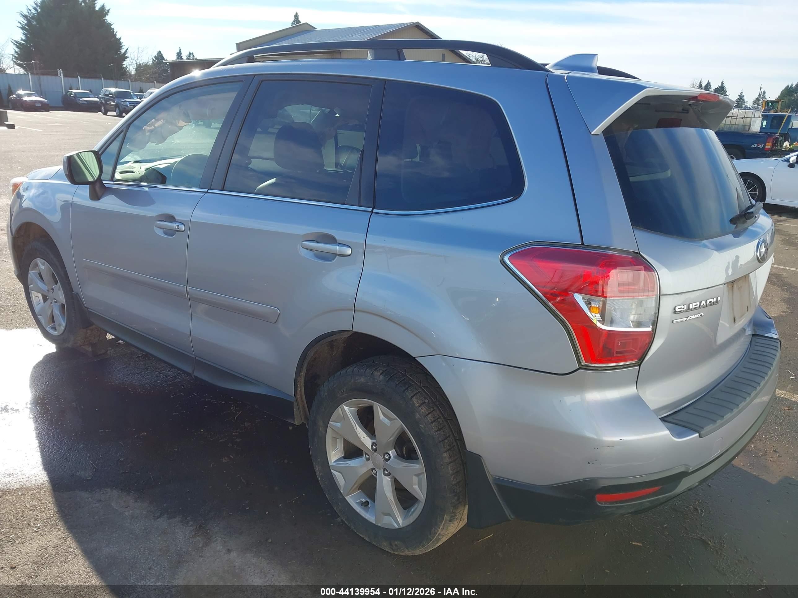 SUBARU FORESTER image 3