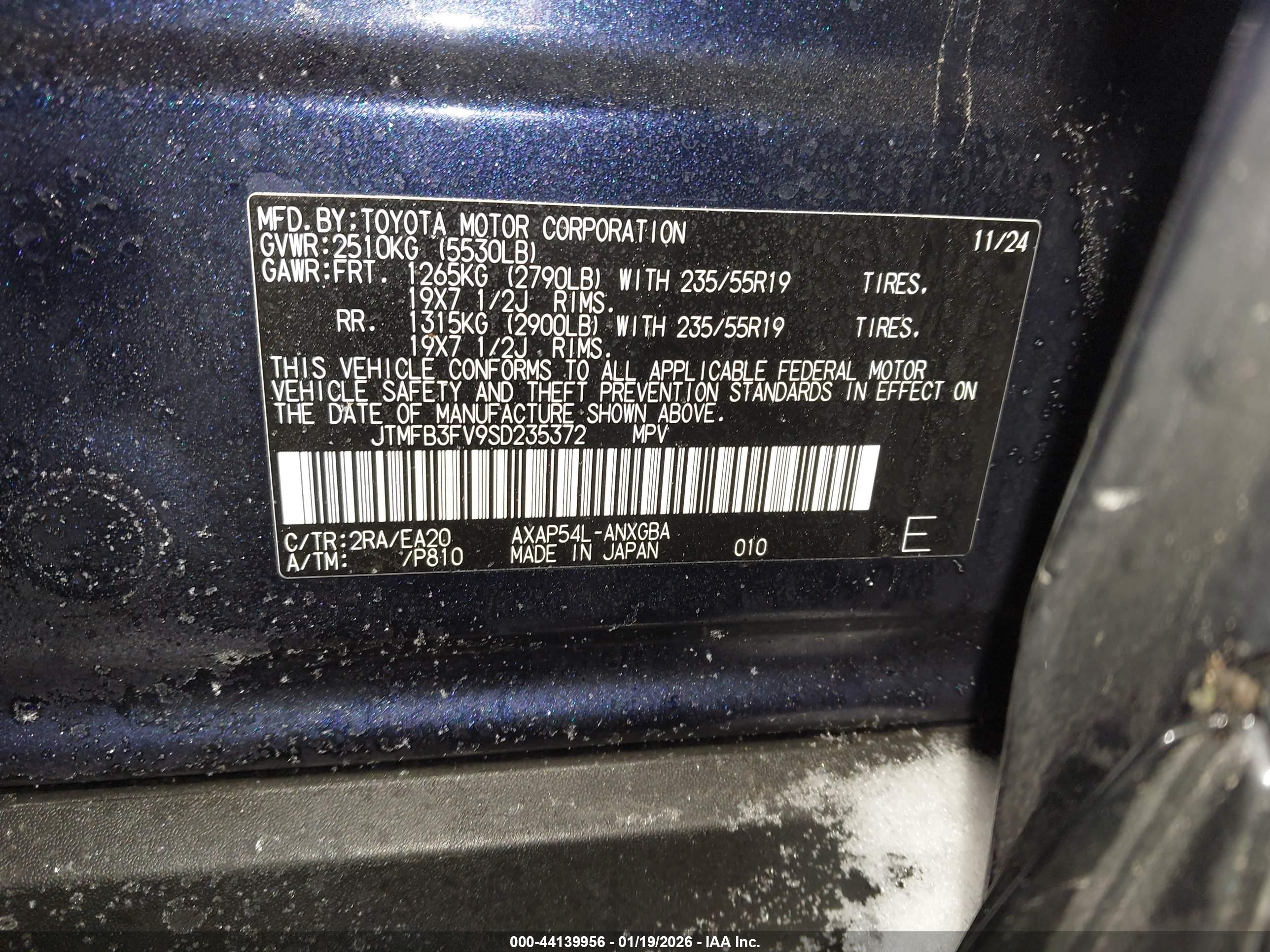 TOYOTA RAV4 image 9