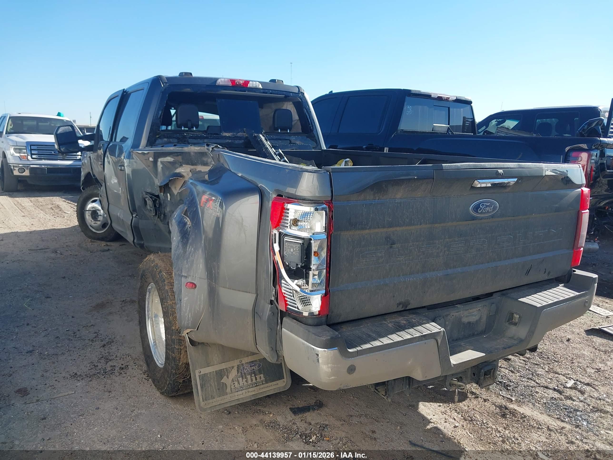 FORD F-350 image 3