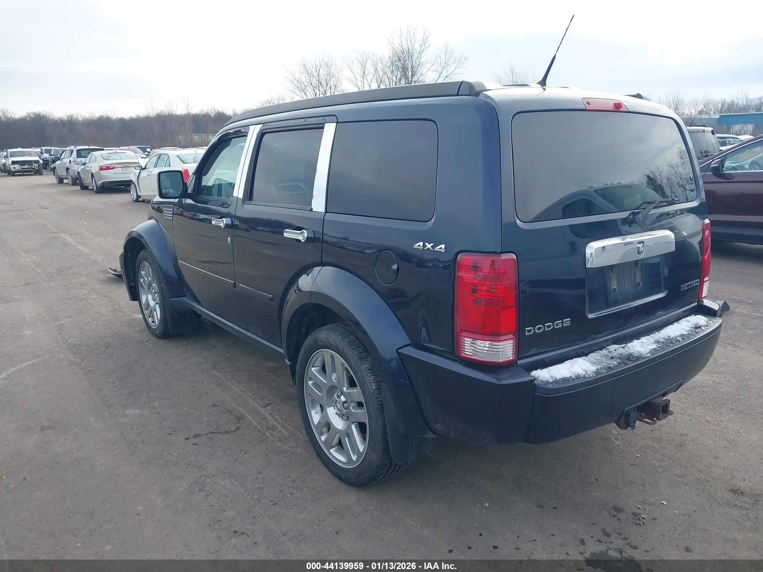 DODGE NITRO image 3