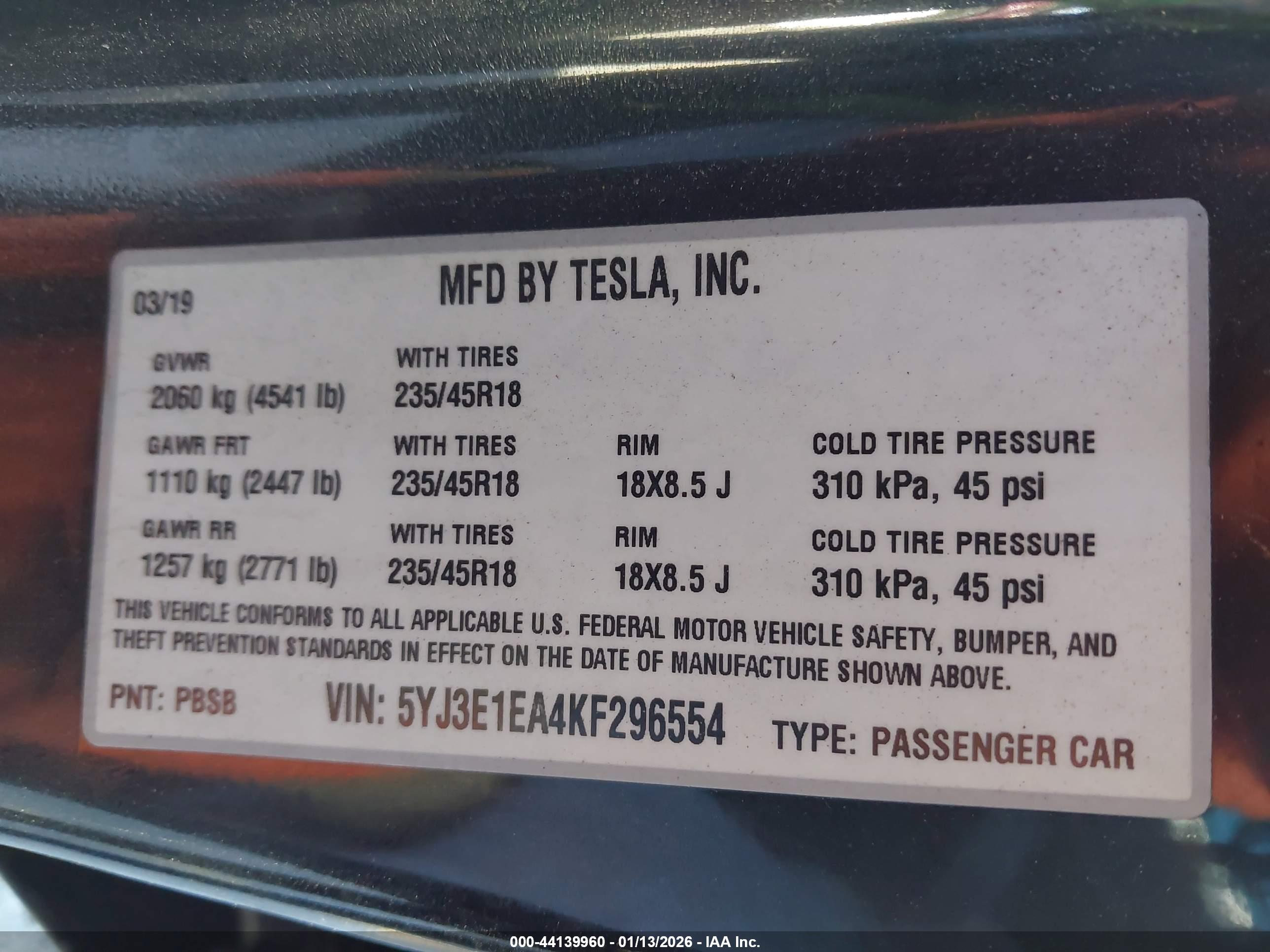 TESLA MODEL image 9