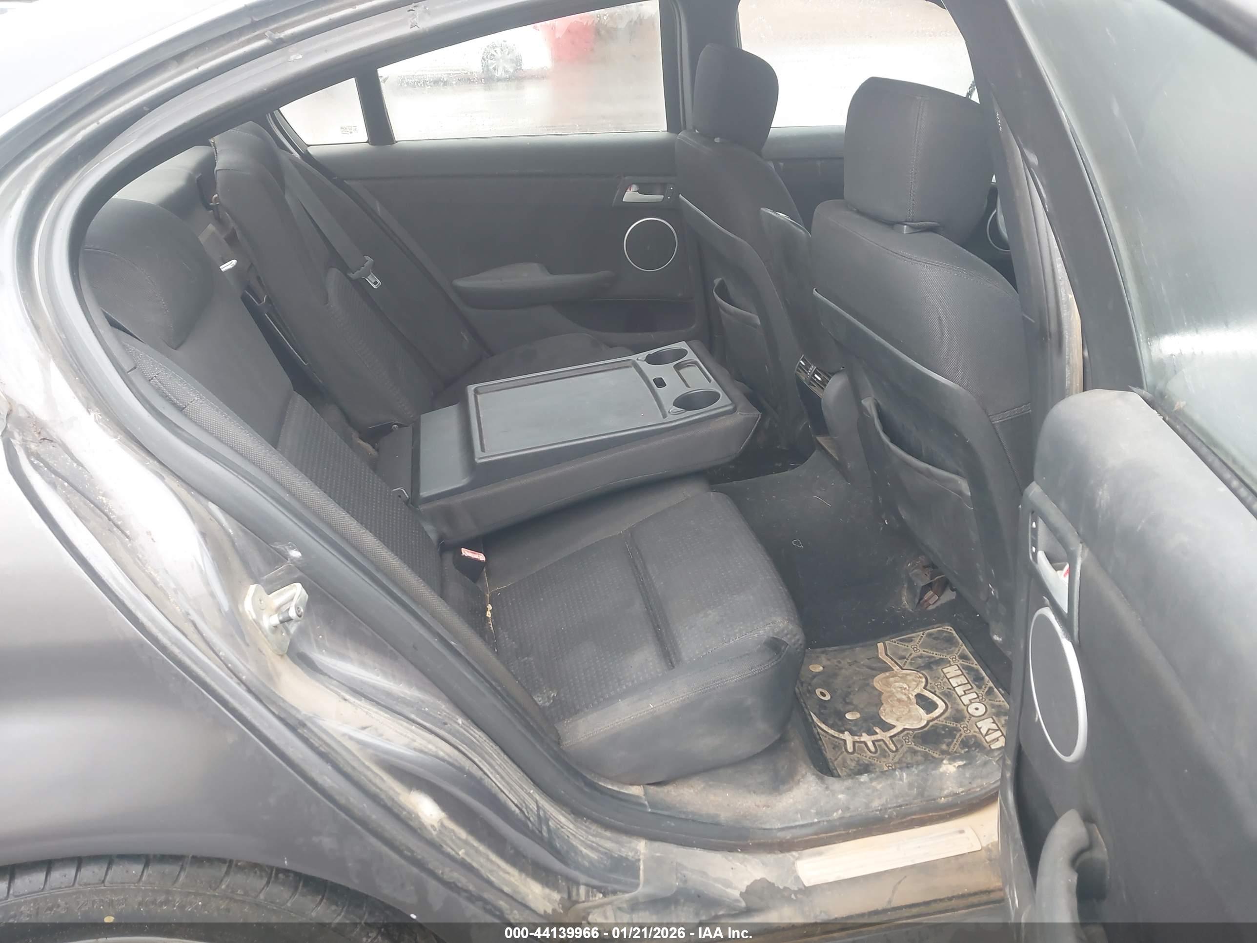 PONTIAC G8 image 8