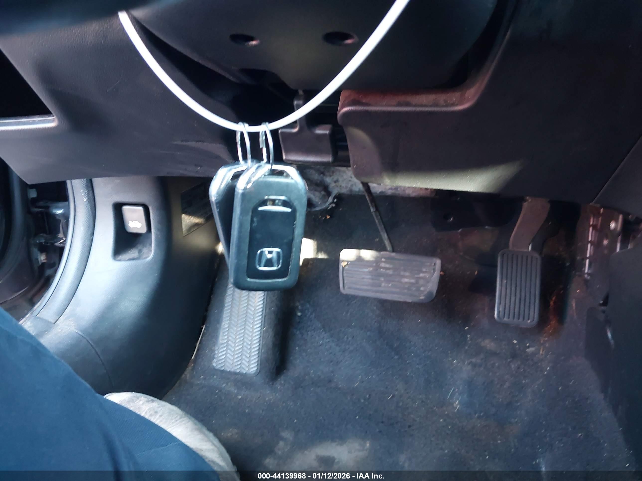 HONDA CIVIC image 11