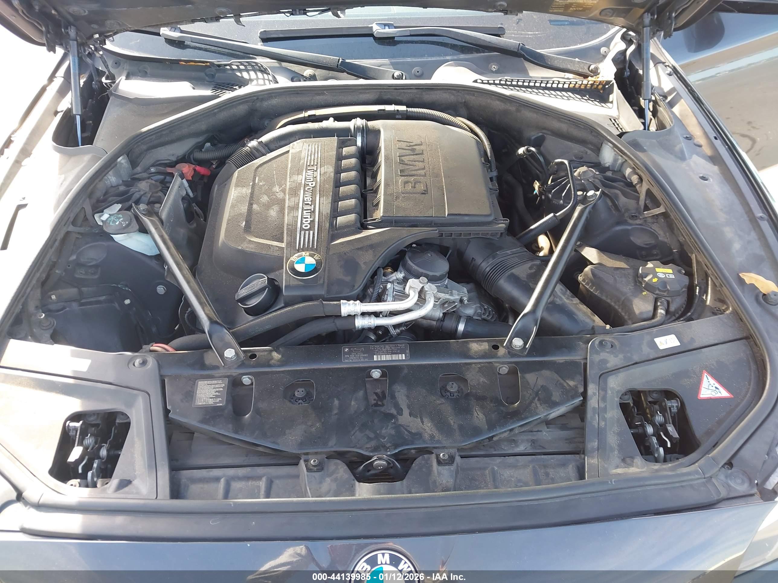 BMW 535I image 10