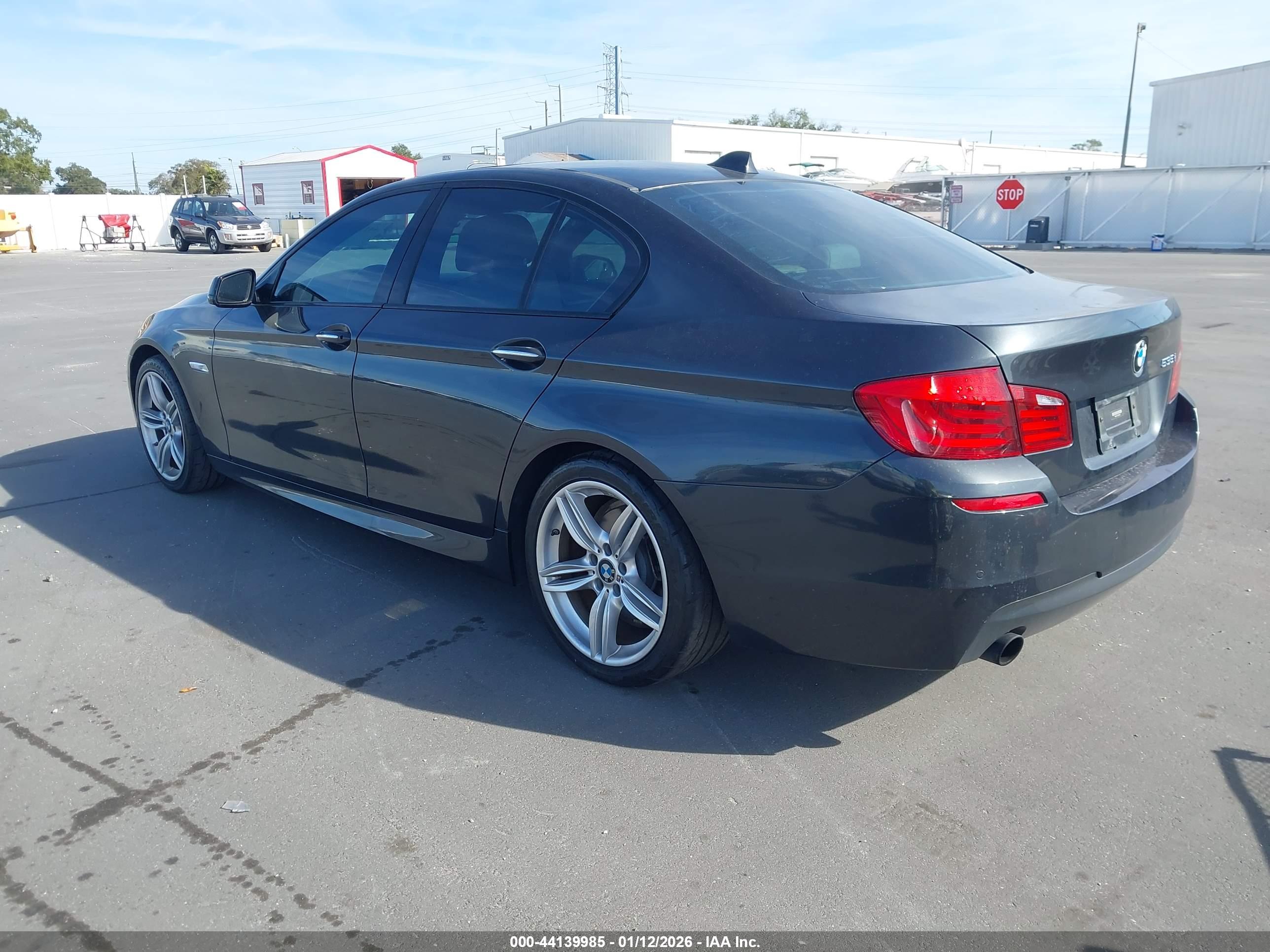 BMW 535I image 3