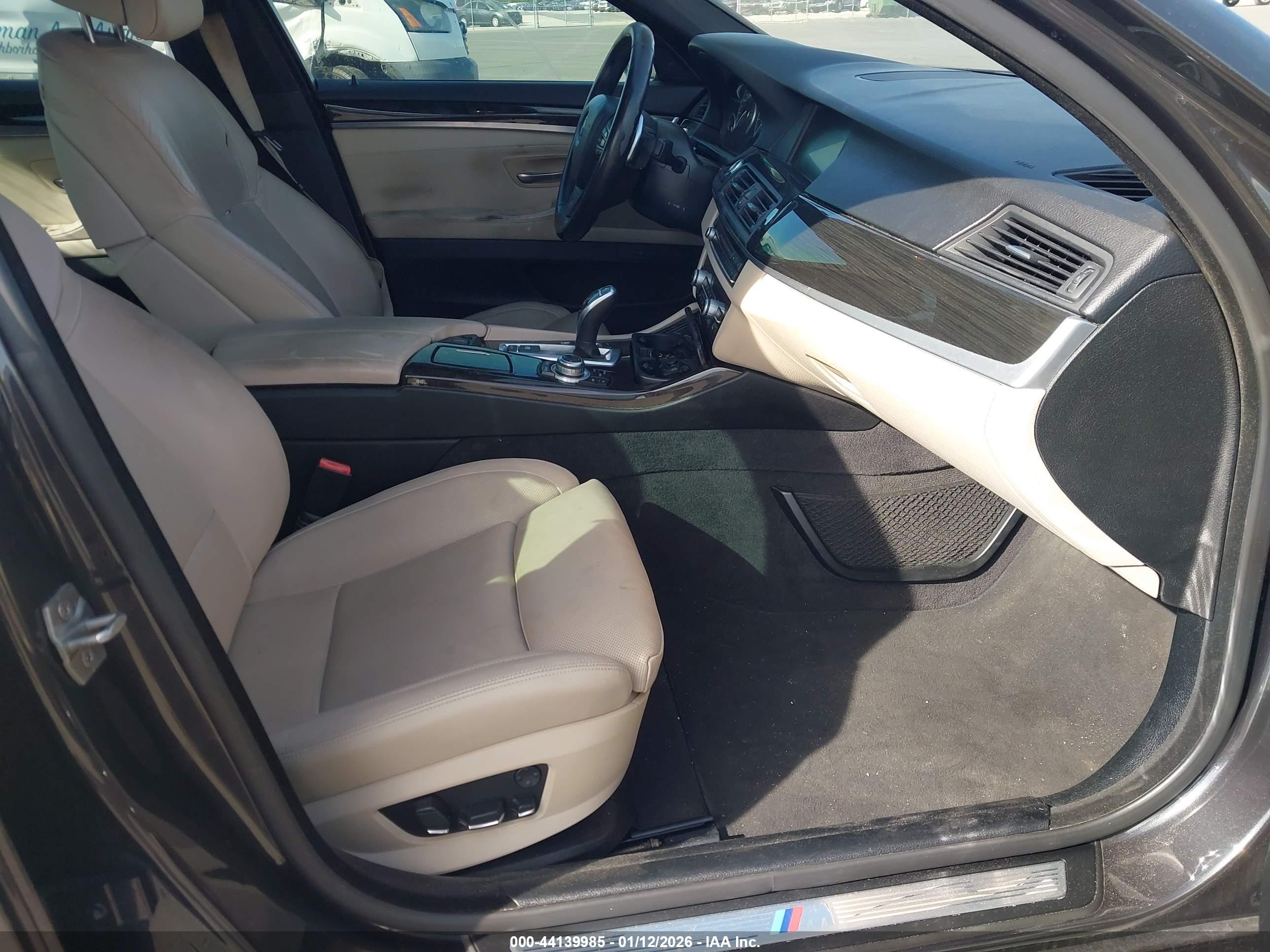 BMW 535I image 5