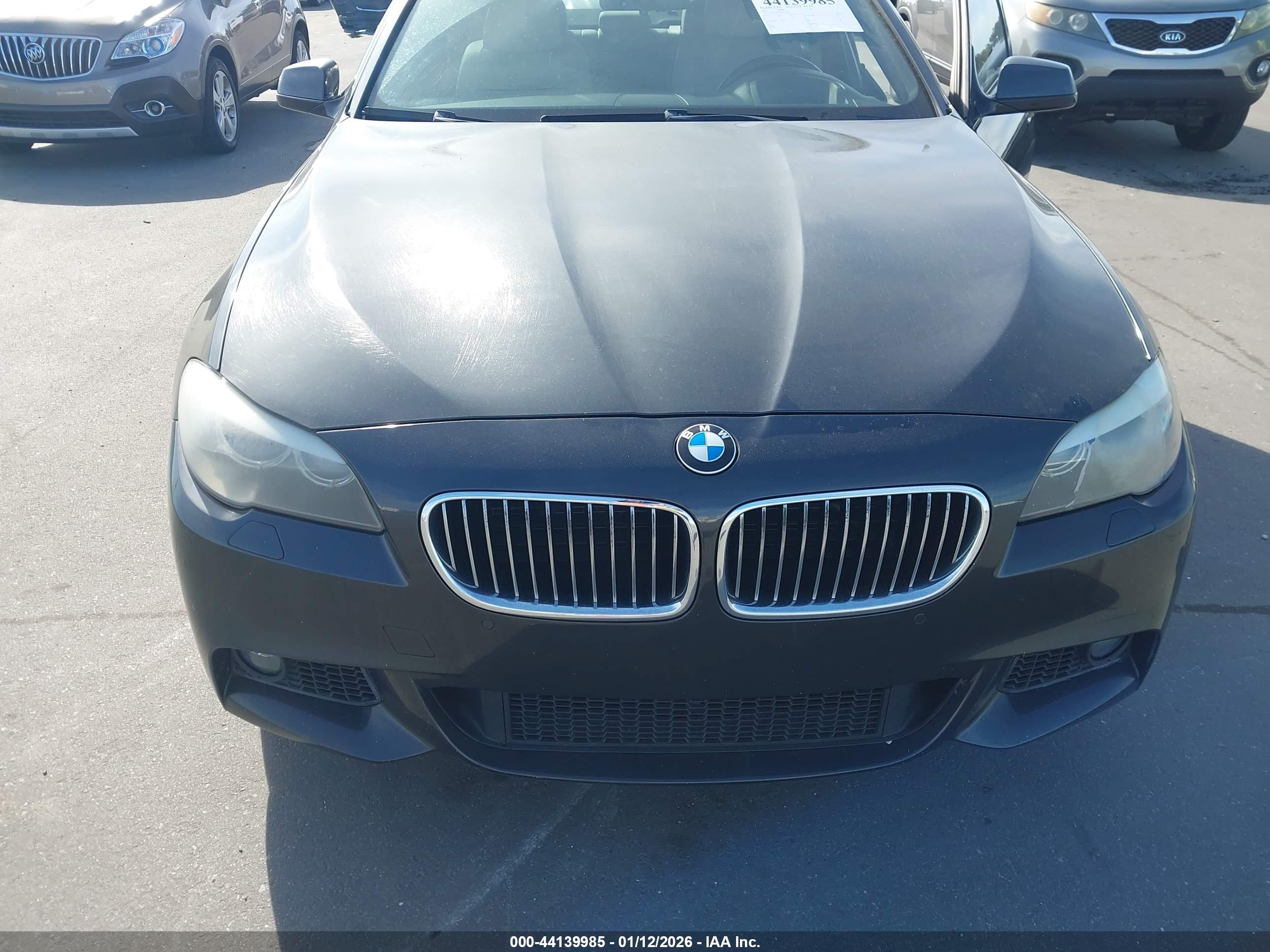 BMW 535I image 6