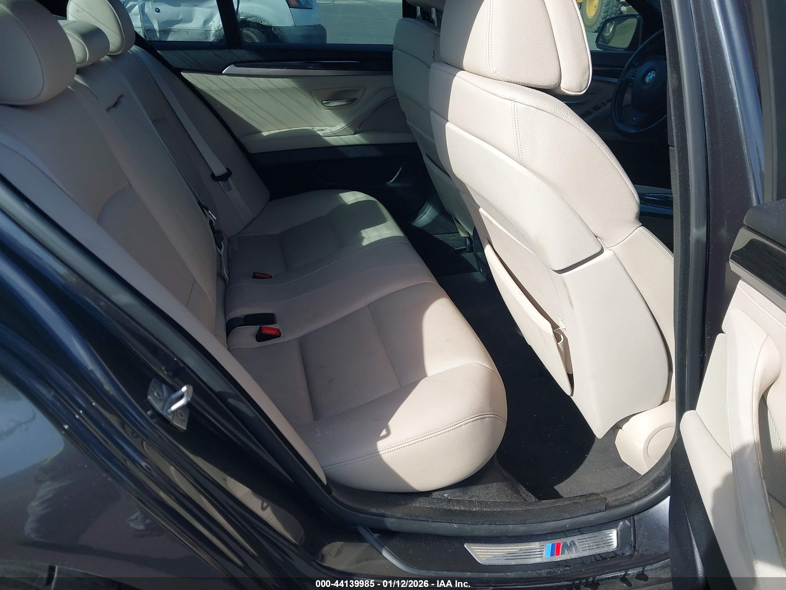 BMW 535I image 8