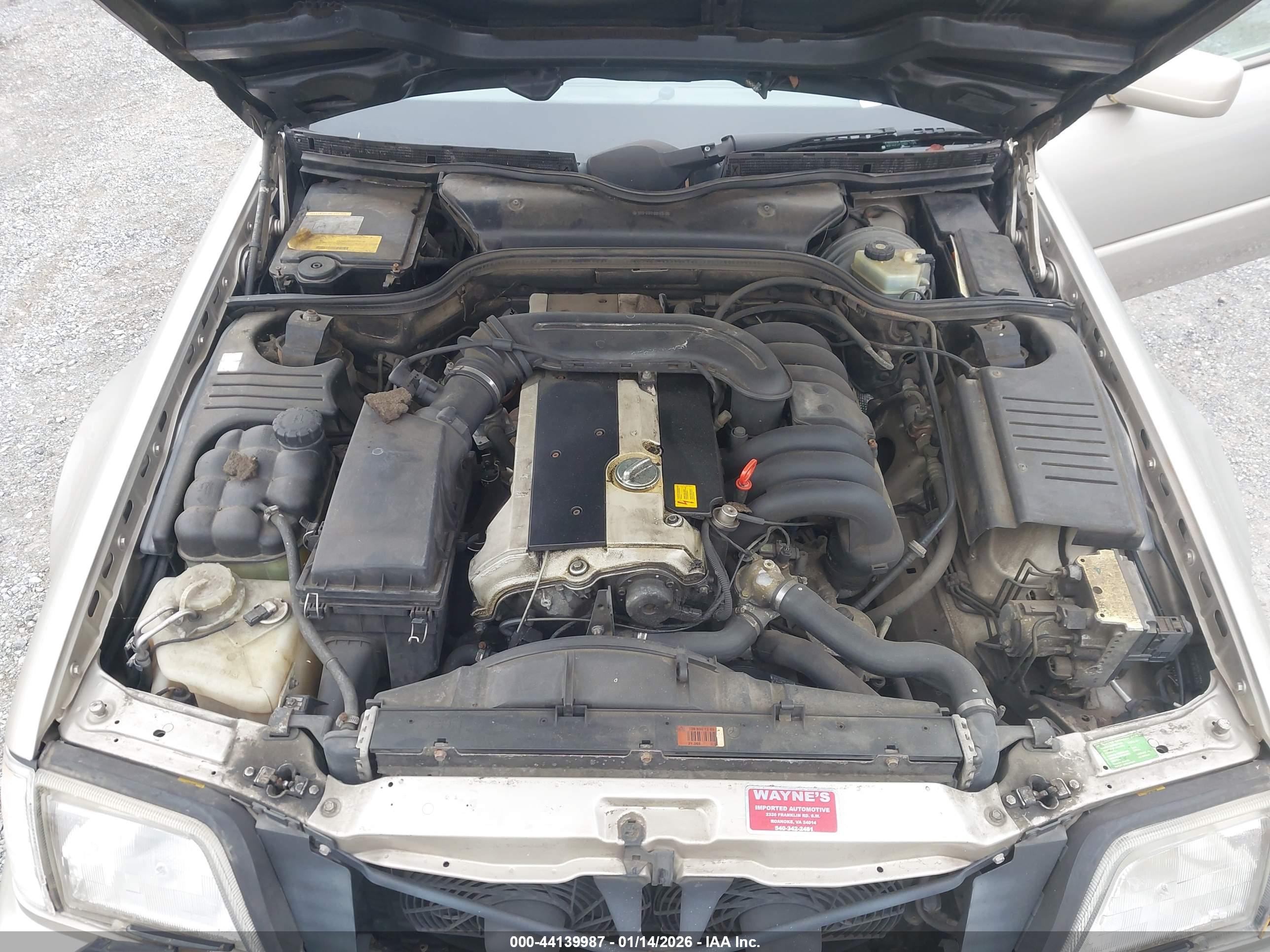 MERCEDES-BENZ SL image 10