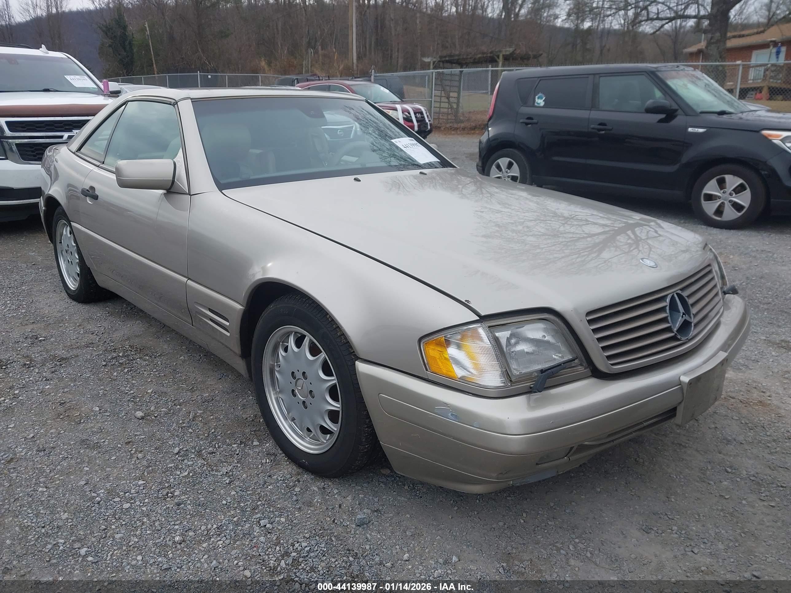 MERCEDES-BENZ SL image 6