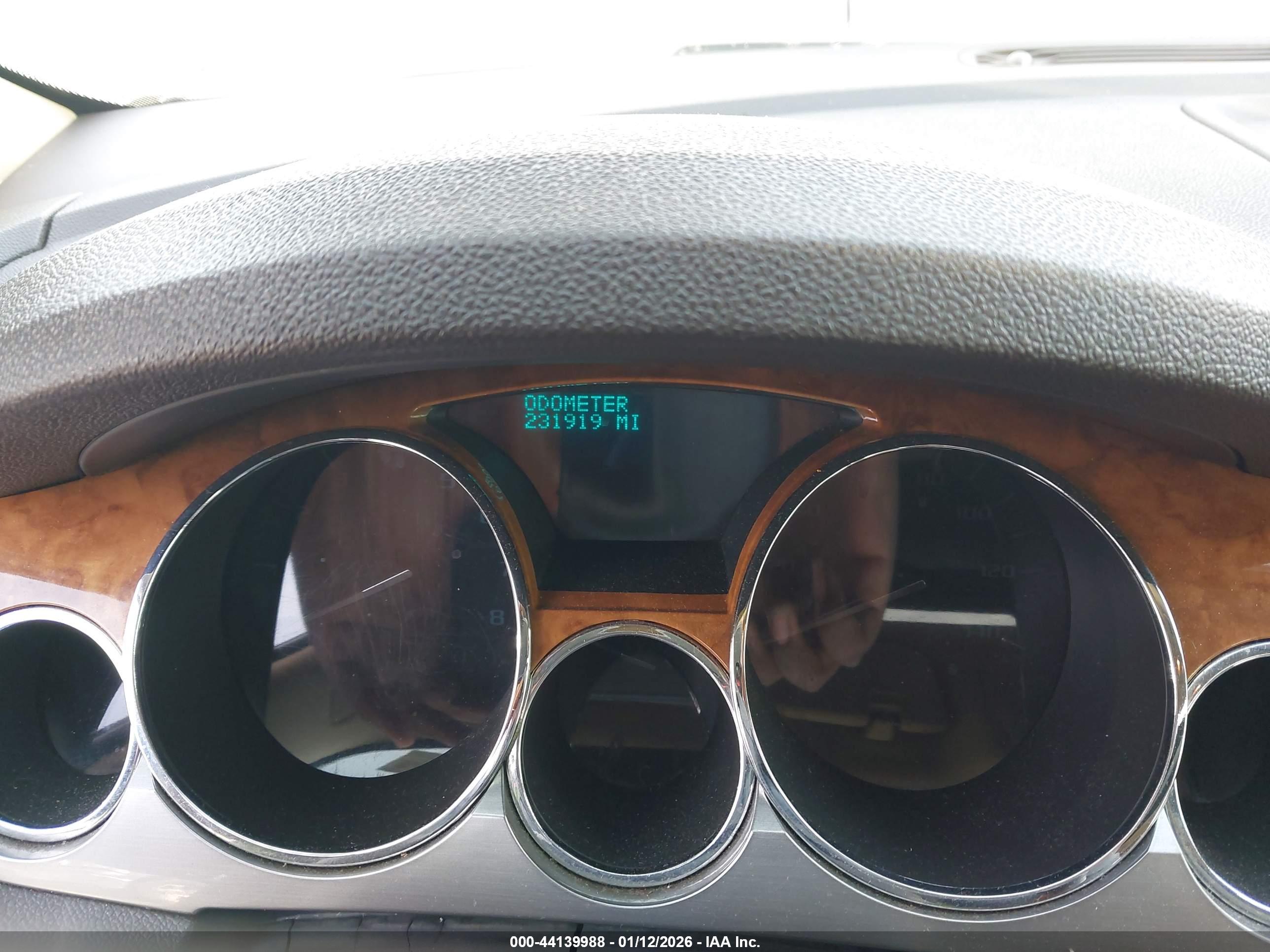 BUICK ENCLAVE image 7