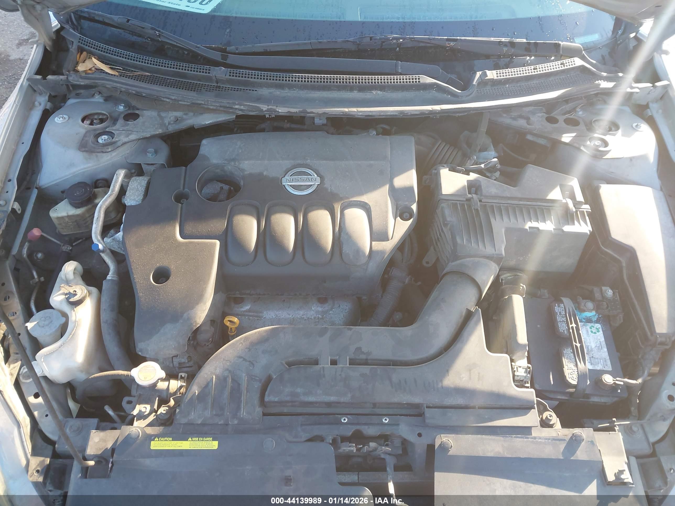 NISSAN ALTIMA image 10